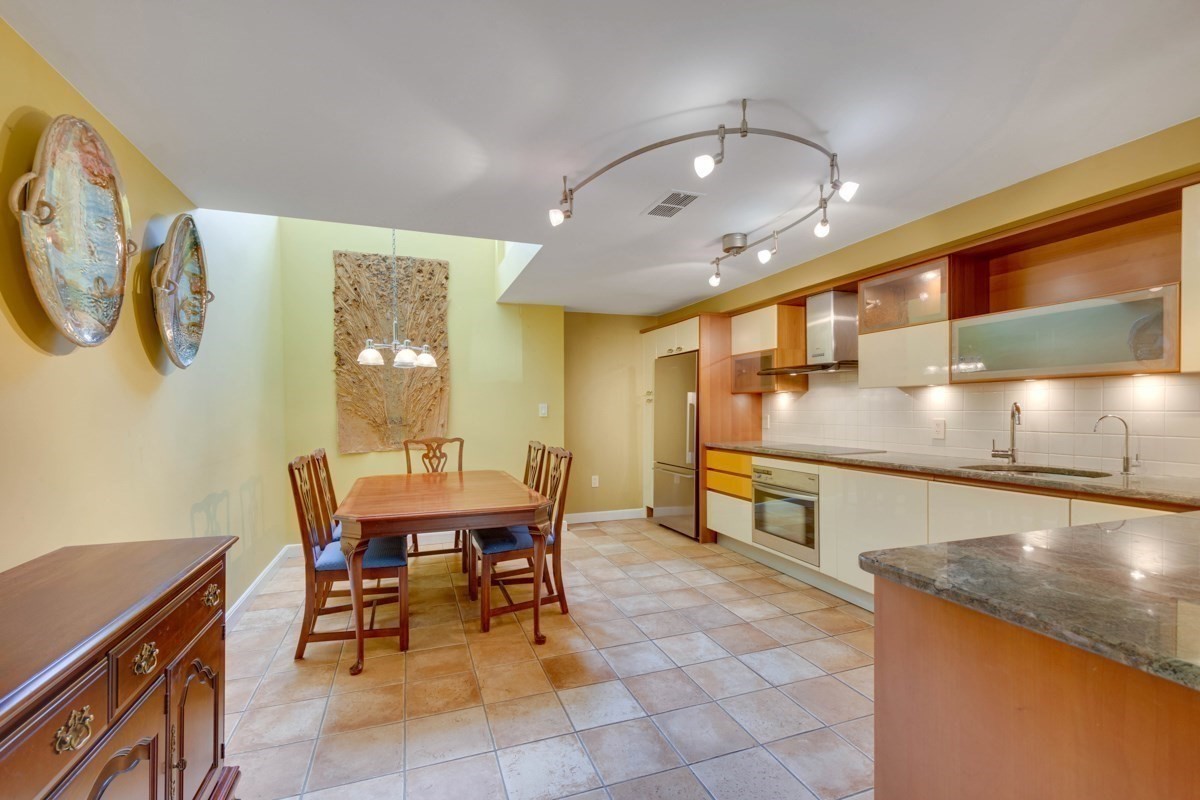 75 Page Rd Unit 16, Bedford, MA 01730 - Image 7