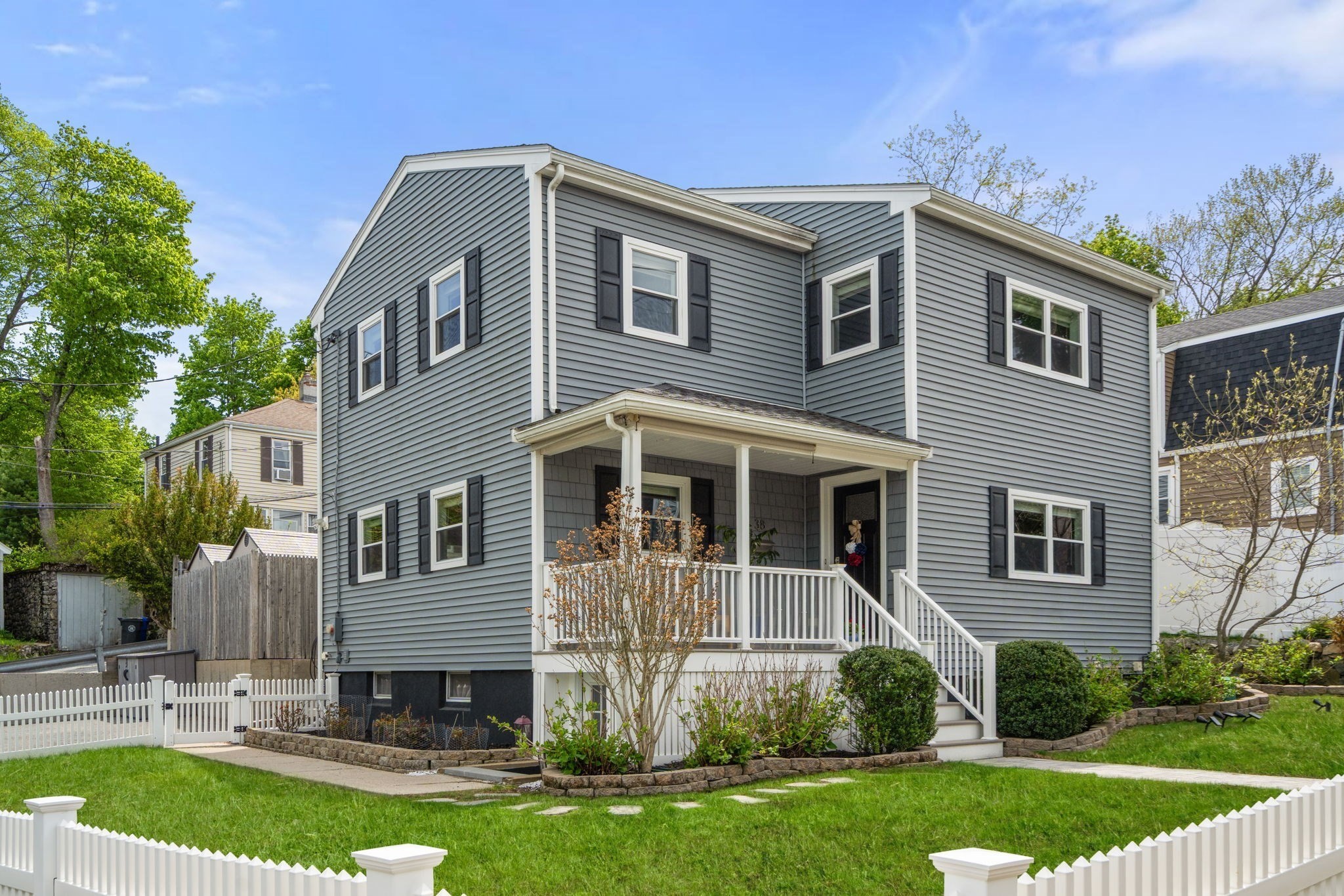 38 Hibbert St, Arlington, MA 02476
