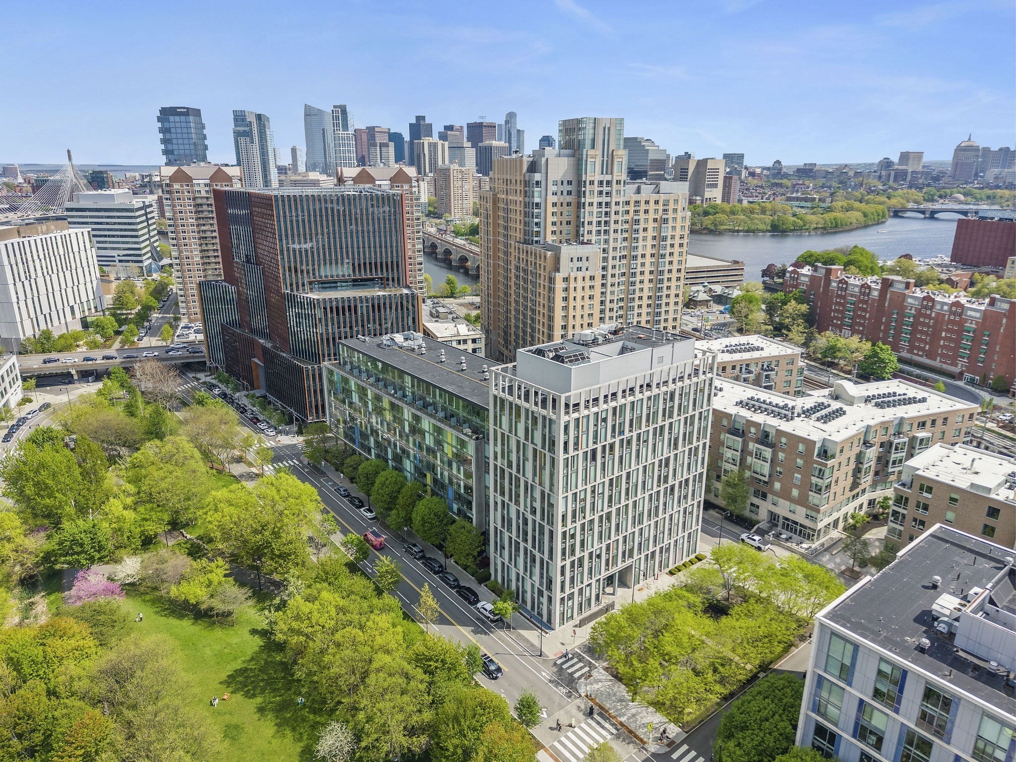 2 Earhart St Unit 308, Cambridge, MA 02141