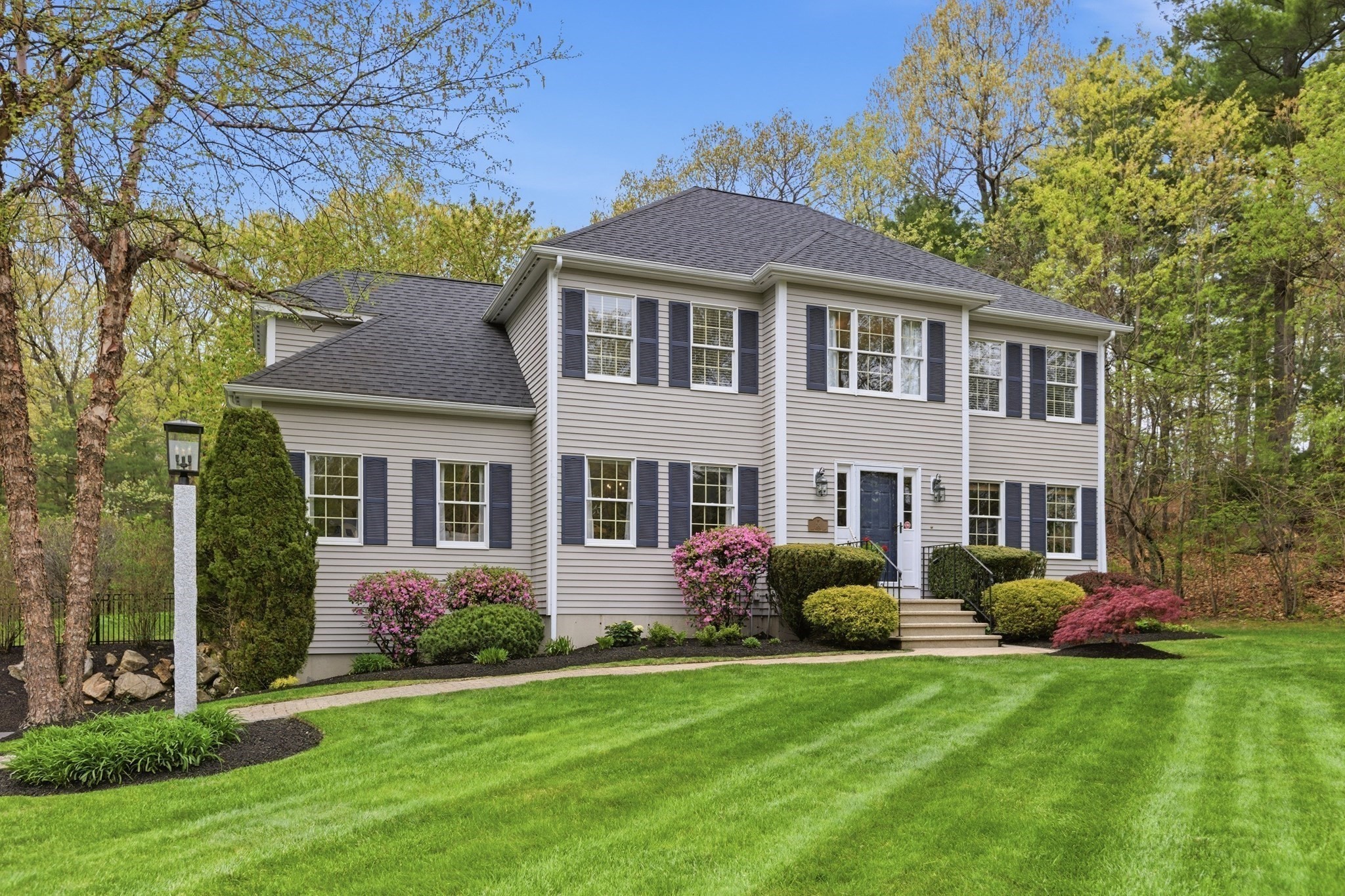 14 Park Street, North Reading, MA 01864