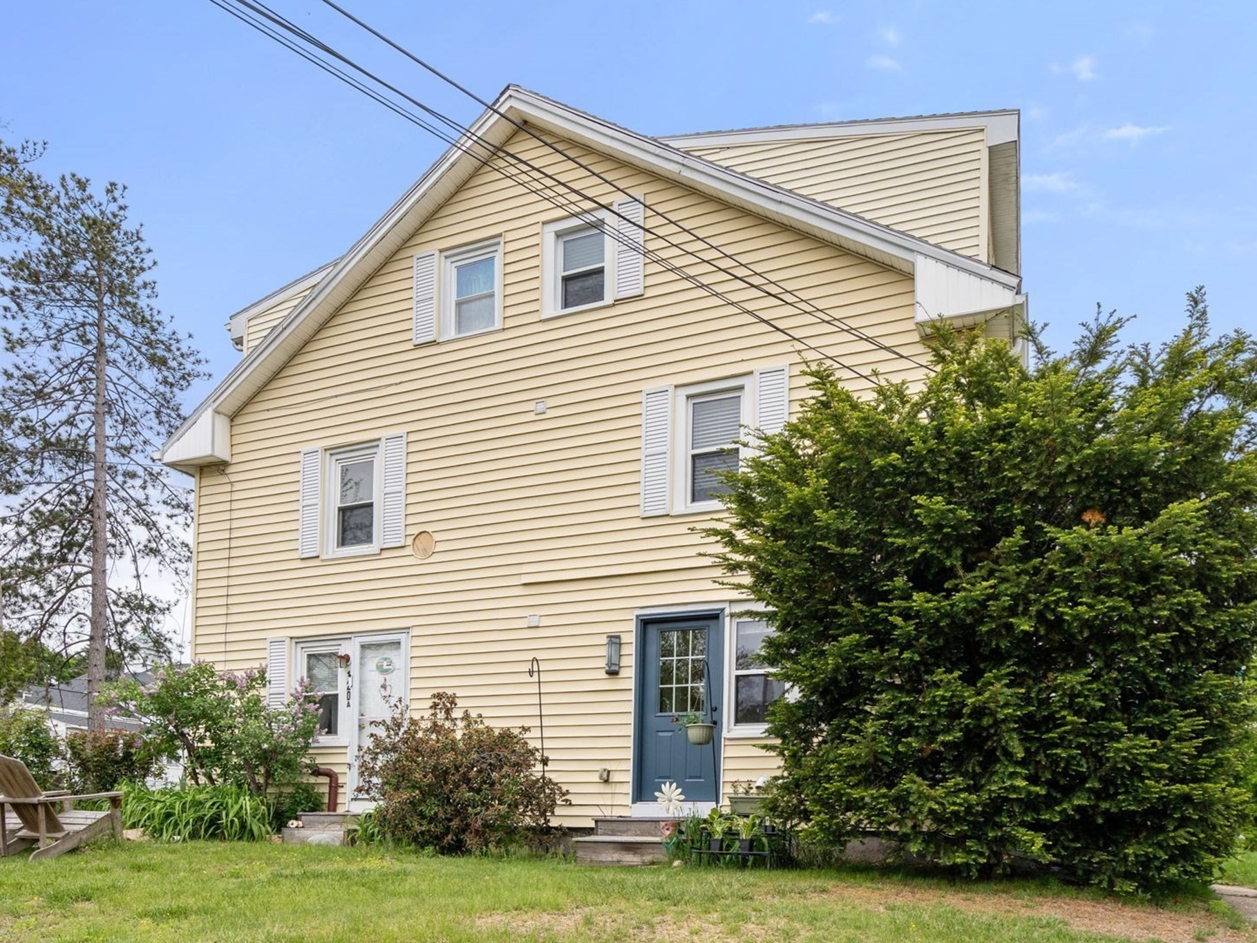 118 Village St Unit A, Medway, MA 02053