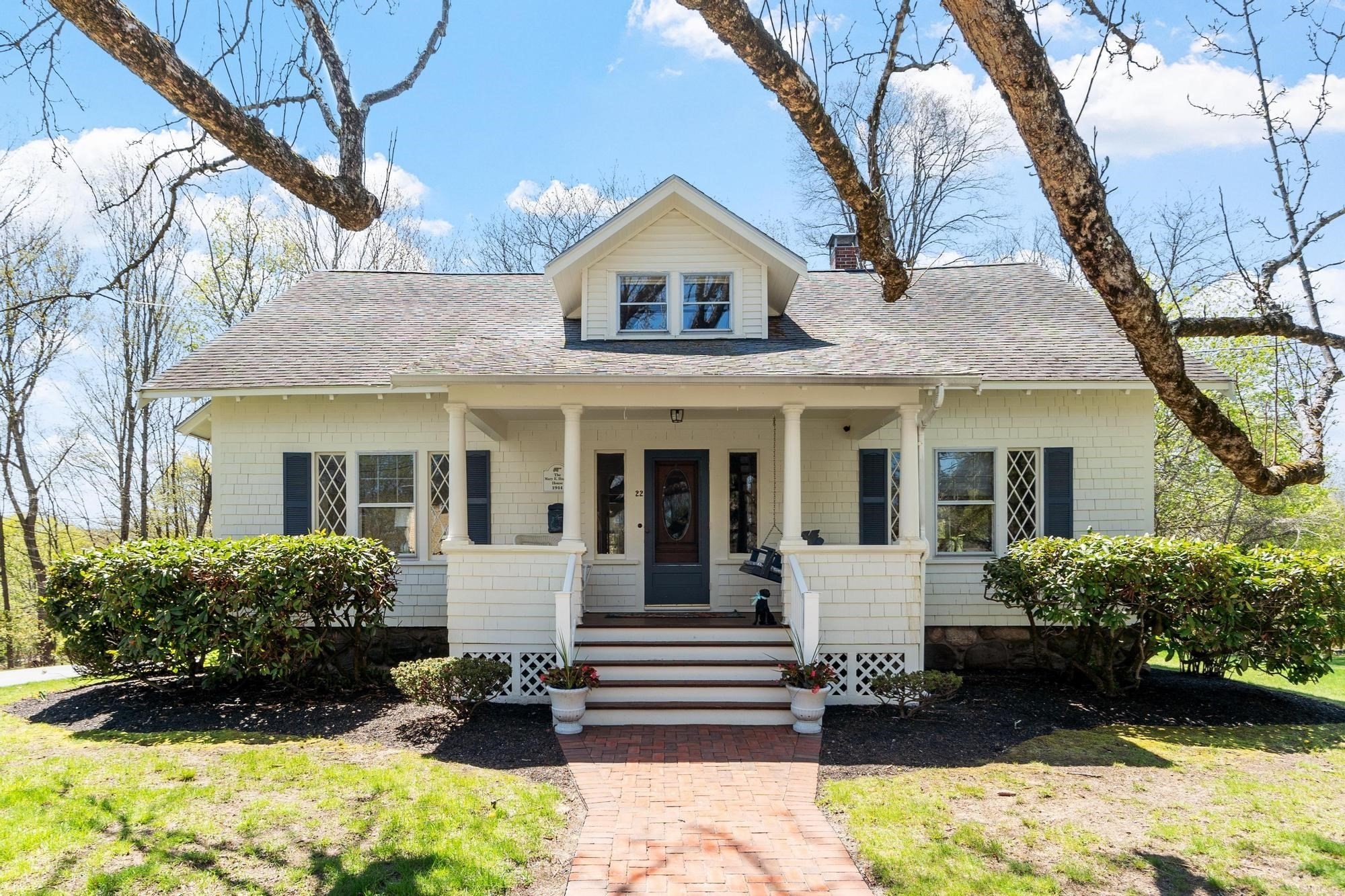 22 Nelson Ave, Georgetown, MA 01833
