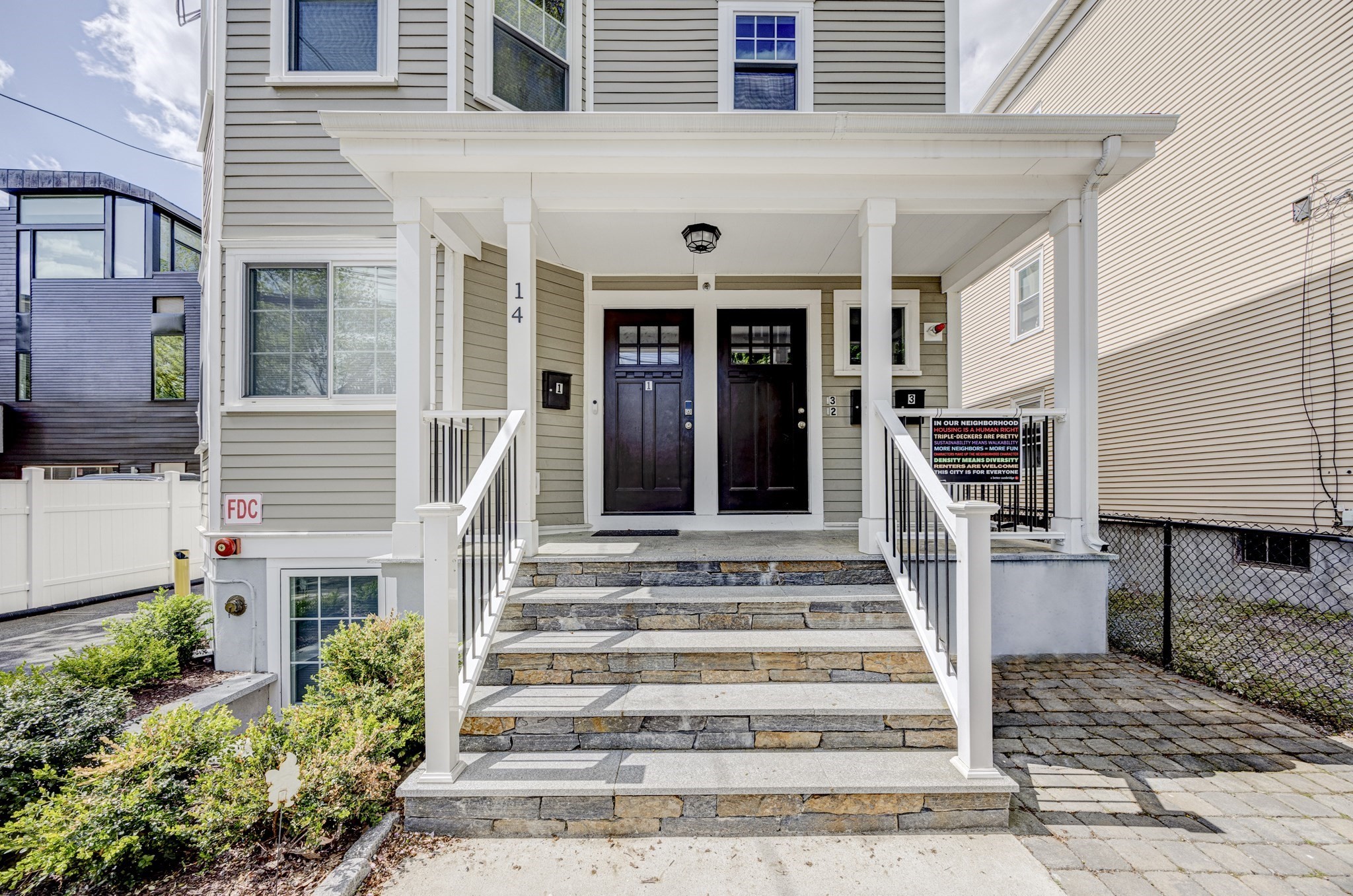 14 Valentine Street Unit 2, Cambridge, MA 02139