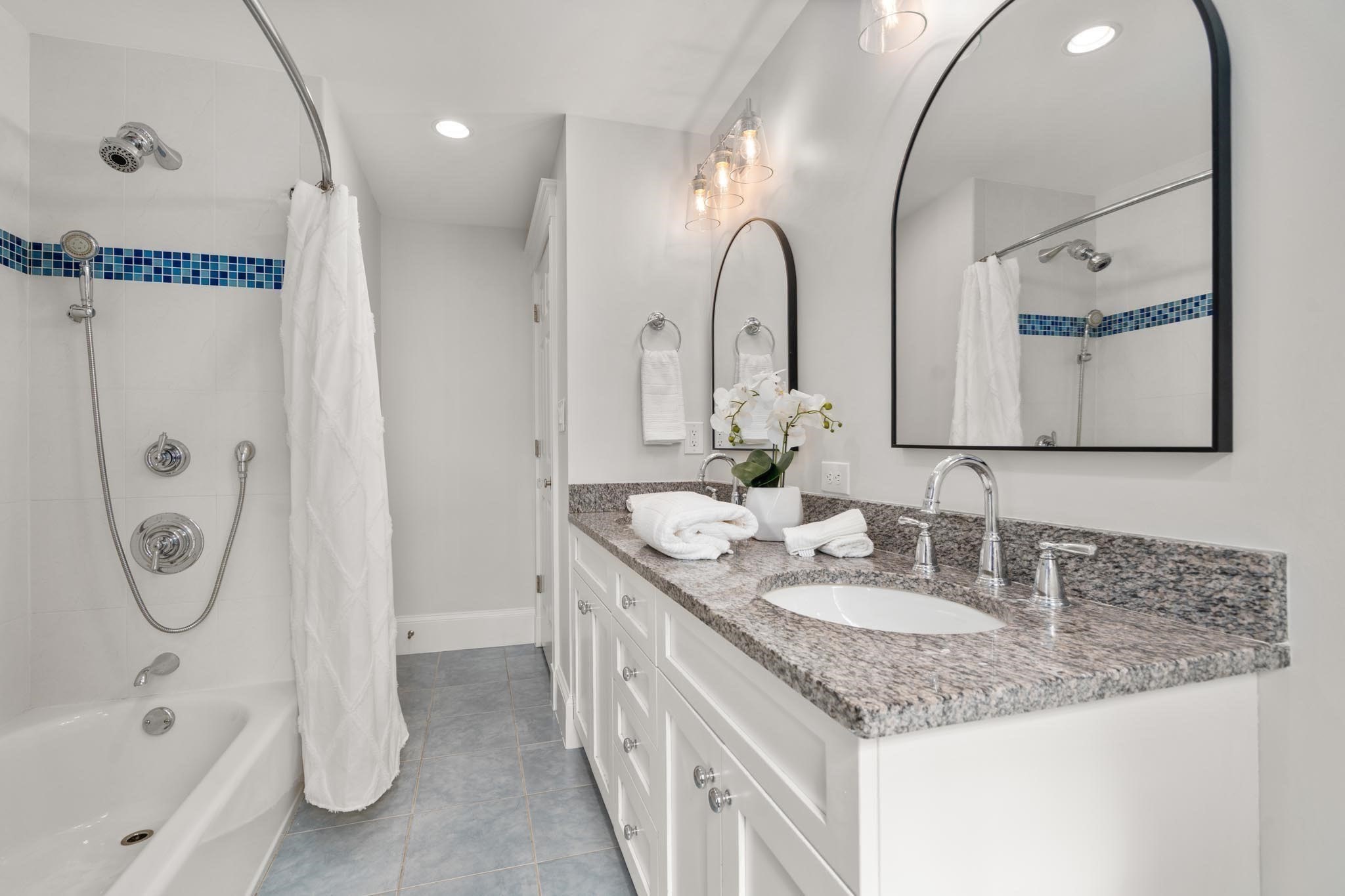 799 Commonwealth Avenue, Newton, MA 02459 - Image 25