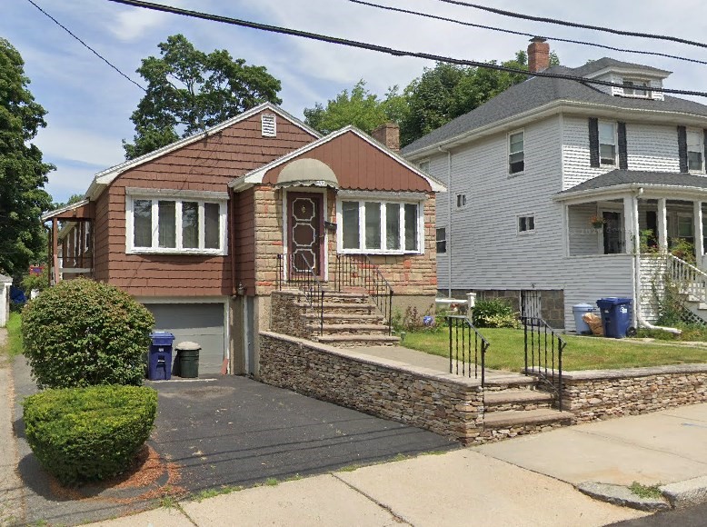 117 Fairmount St, Dorchester, Boston, MA 02124