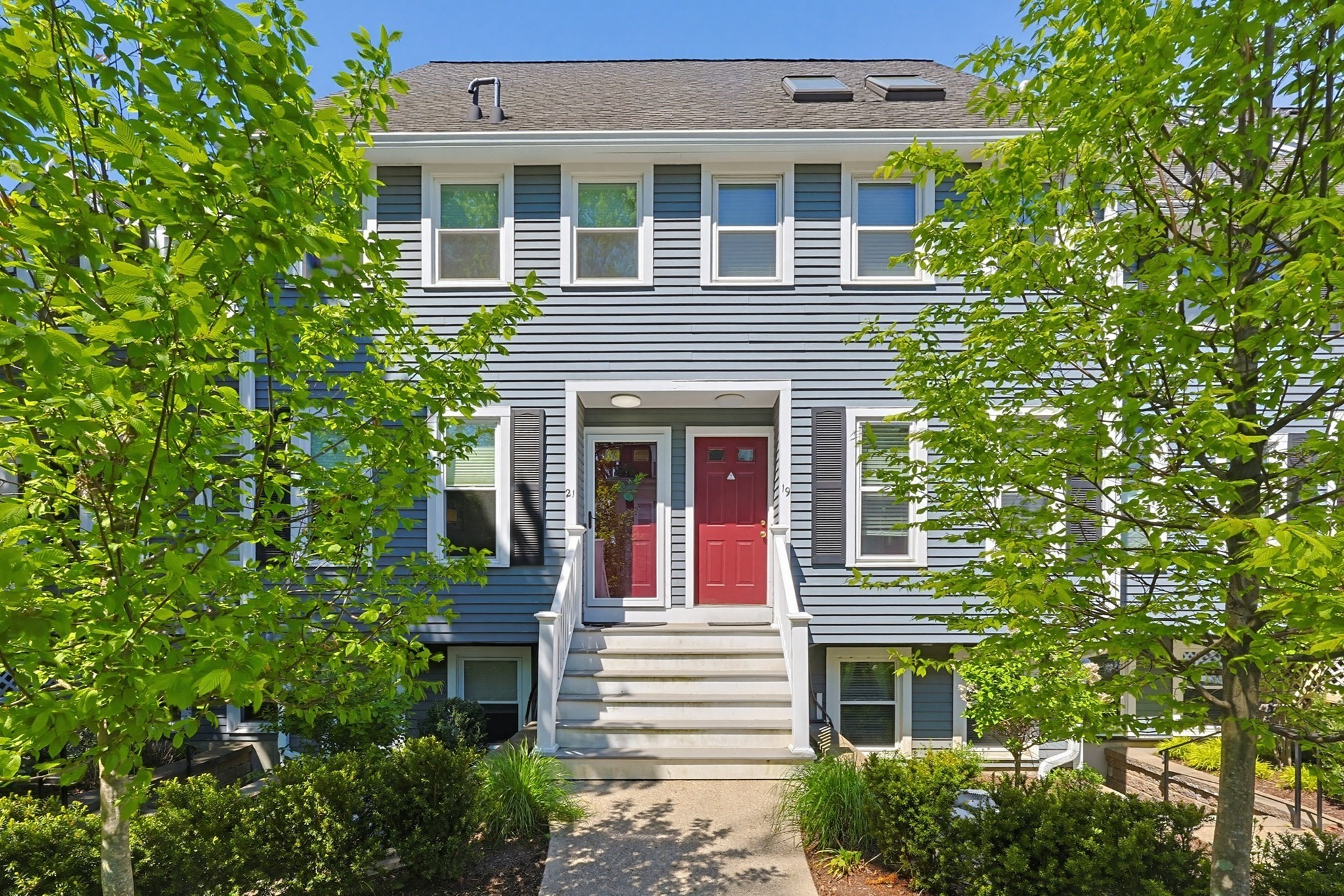 21 School St Unit 21, Natick, MA 01760