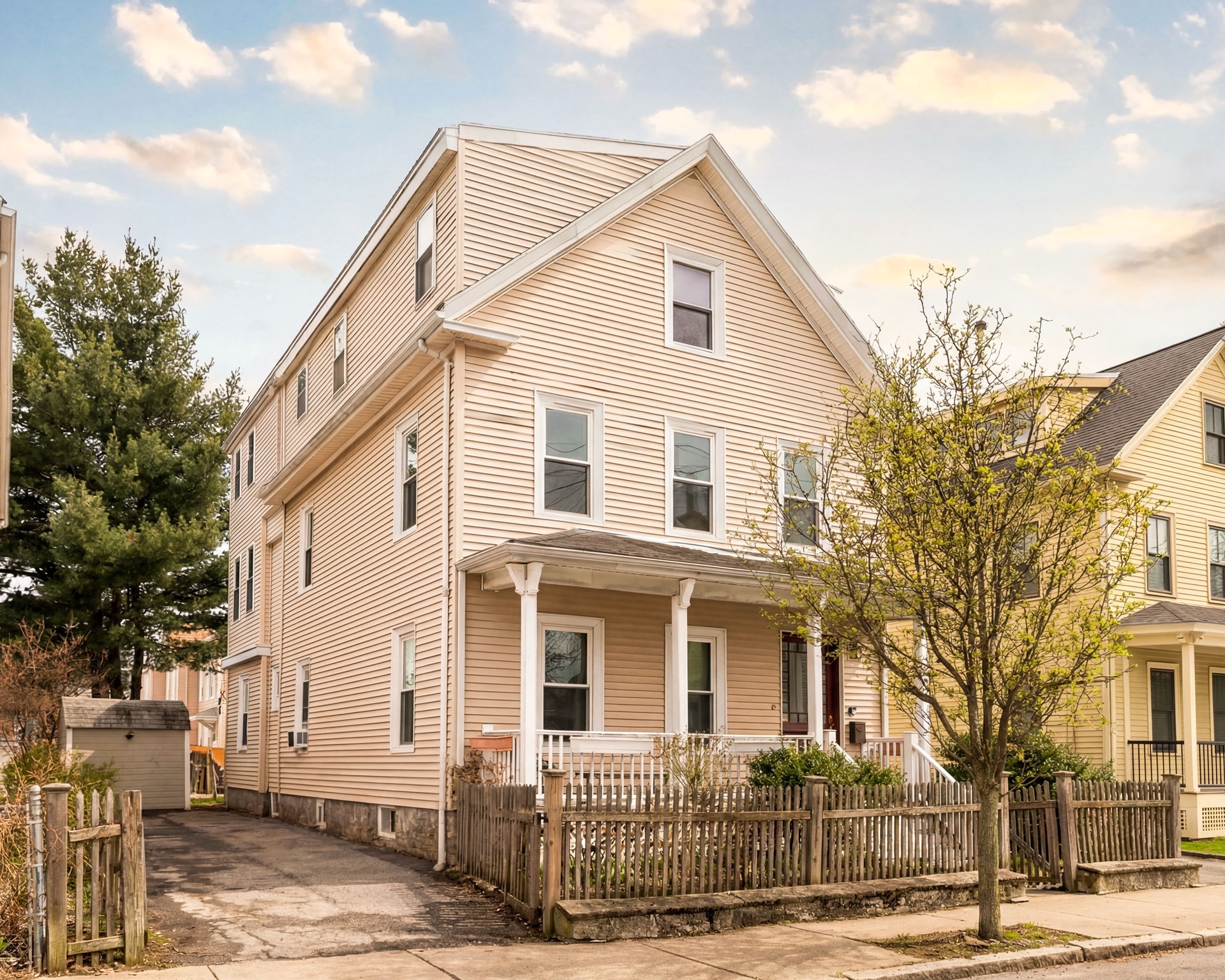30 Concord Avenue Unit 2, Somerville, MA 02143