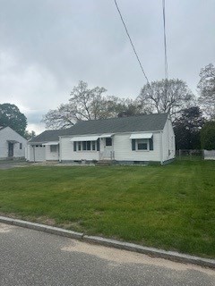 44 Maebeth St, Springfield, MA 01119