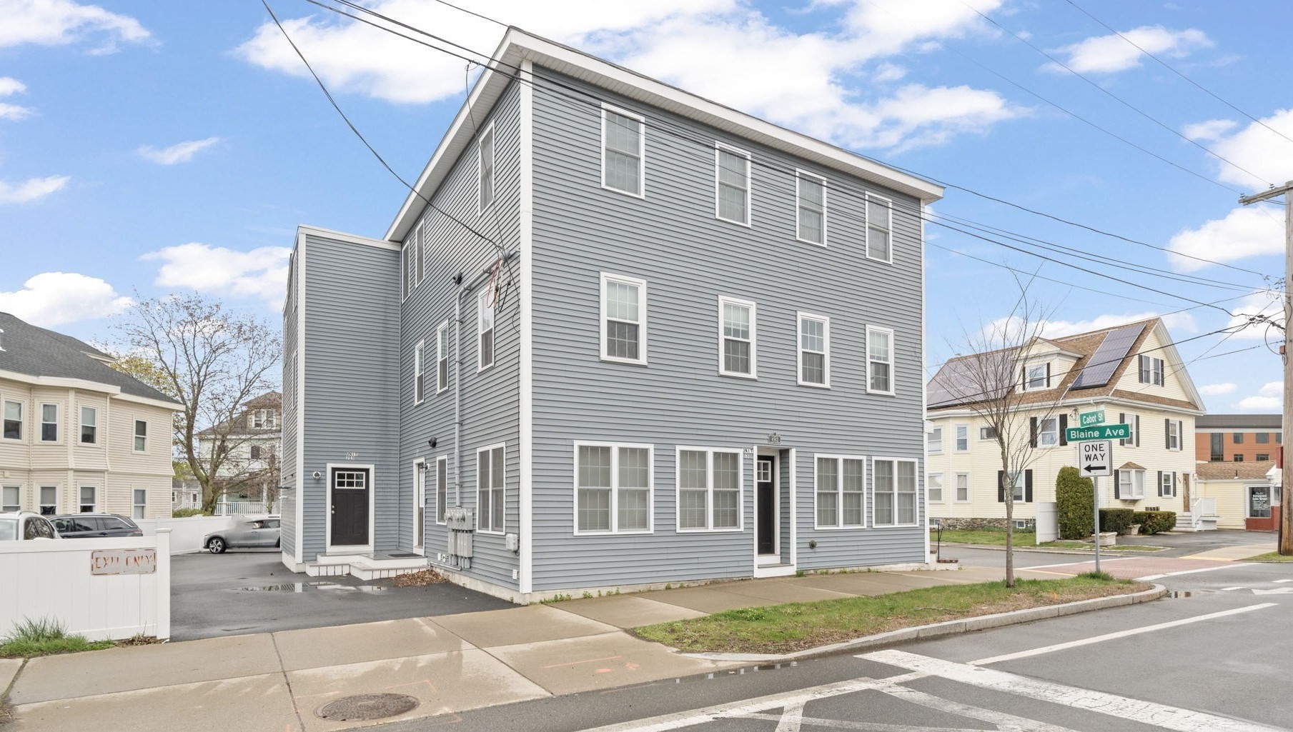 492 Cabot Street Unit 1A, Beverly, MA 01915
