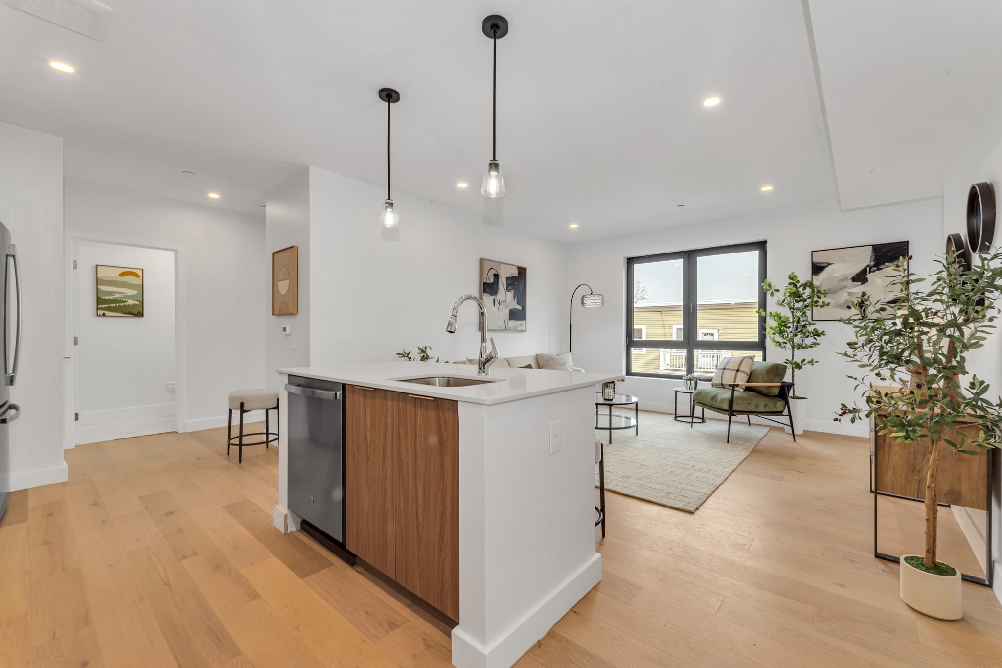 3992 Washington St Unit 204, Roslindale, Boston, MA 02131