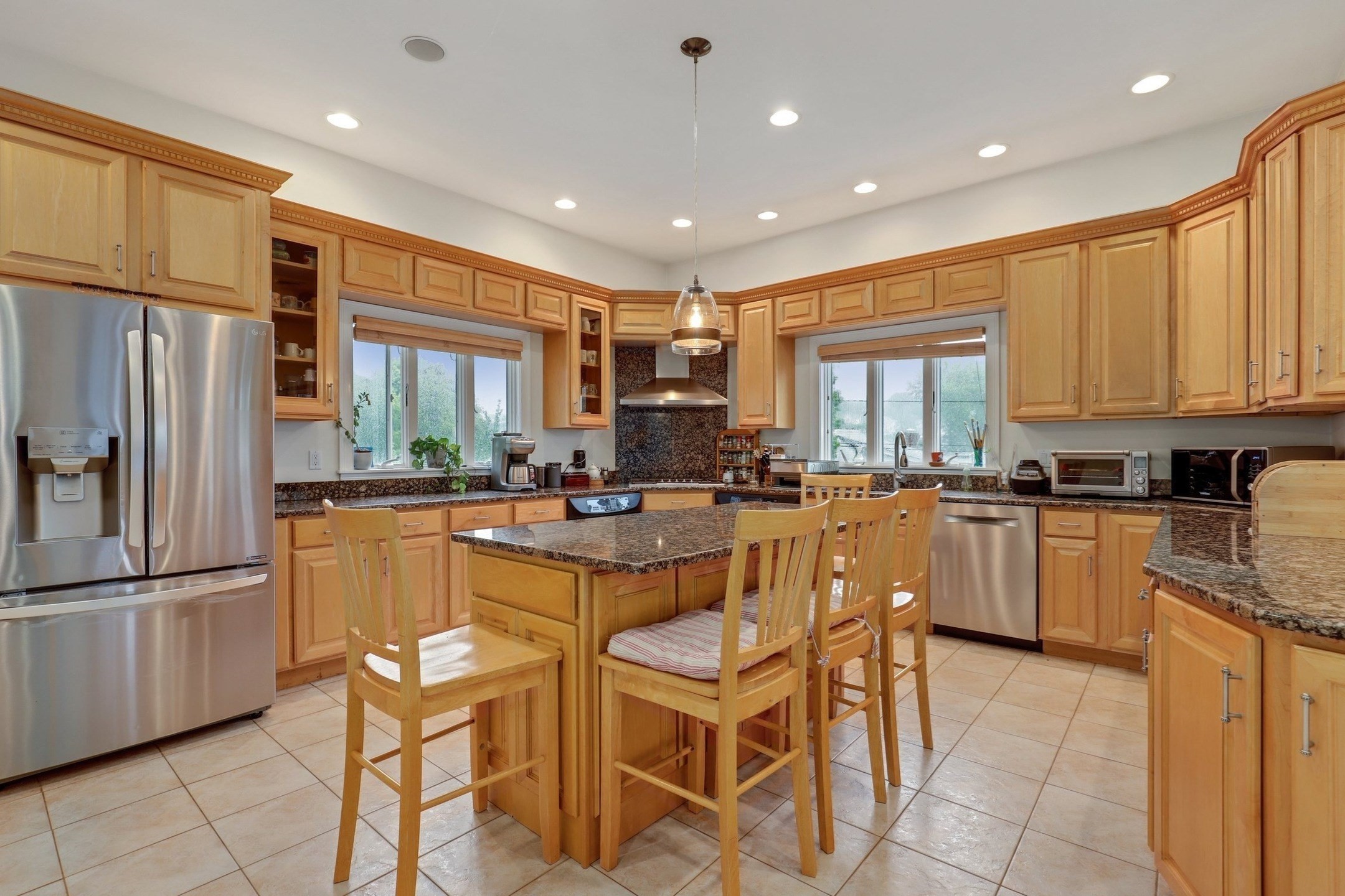 13 Essex St Unit 2, Lynn, MA 01902