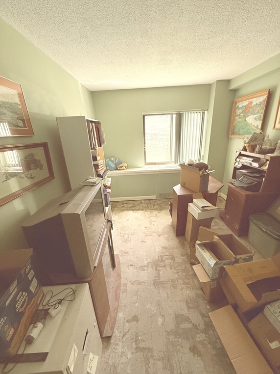 300 Lynn Shore Drive, Lynn, MA Image 13