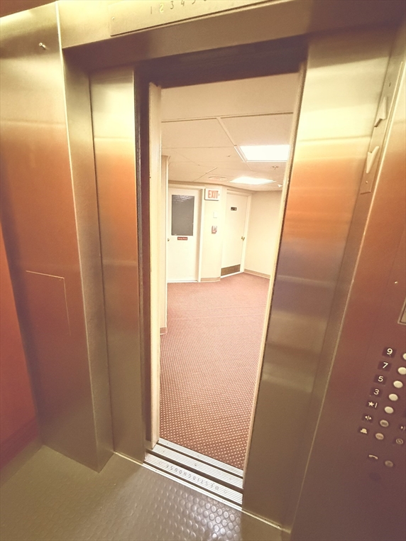 300 Lynn Shore Drive, Lynn, MA Image 22