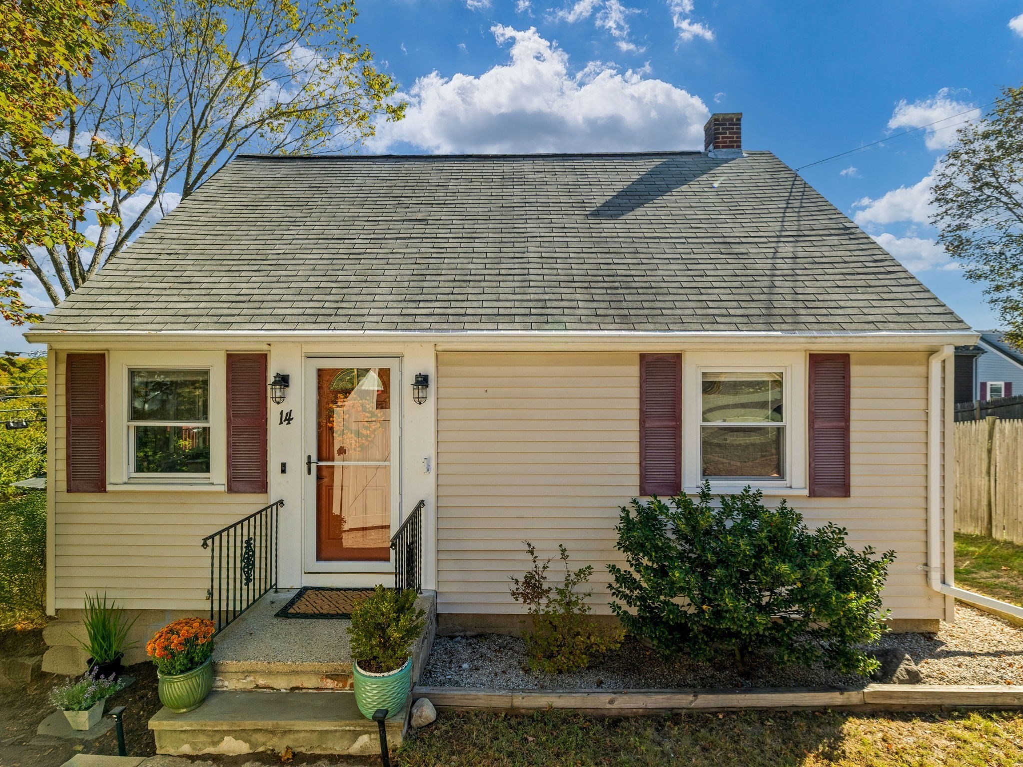 14 Mount Walley Rd, Waltham, MA 02451