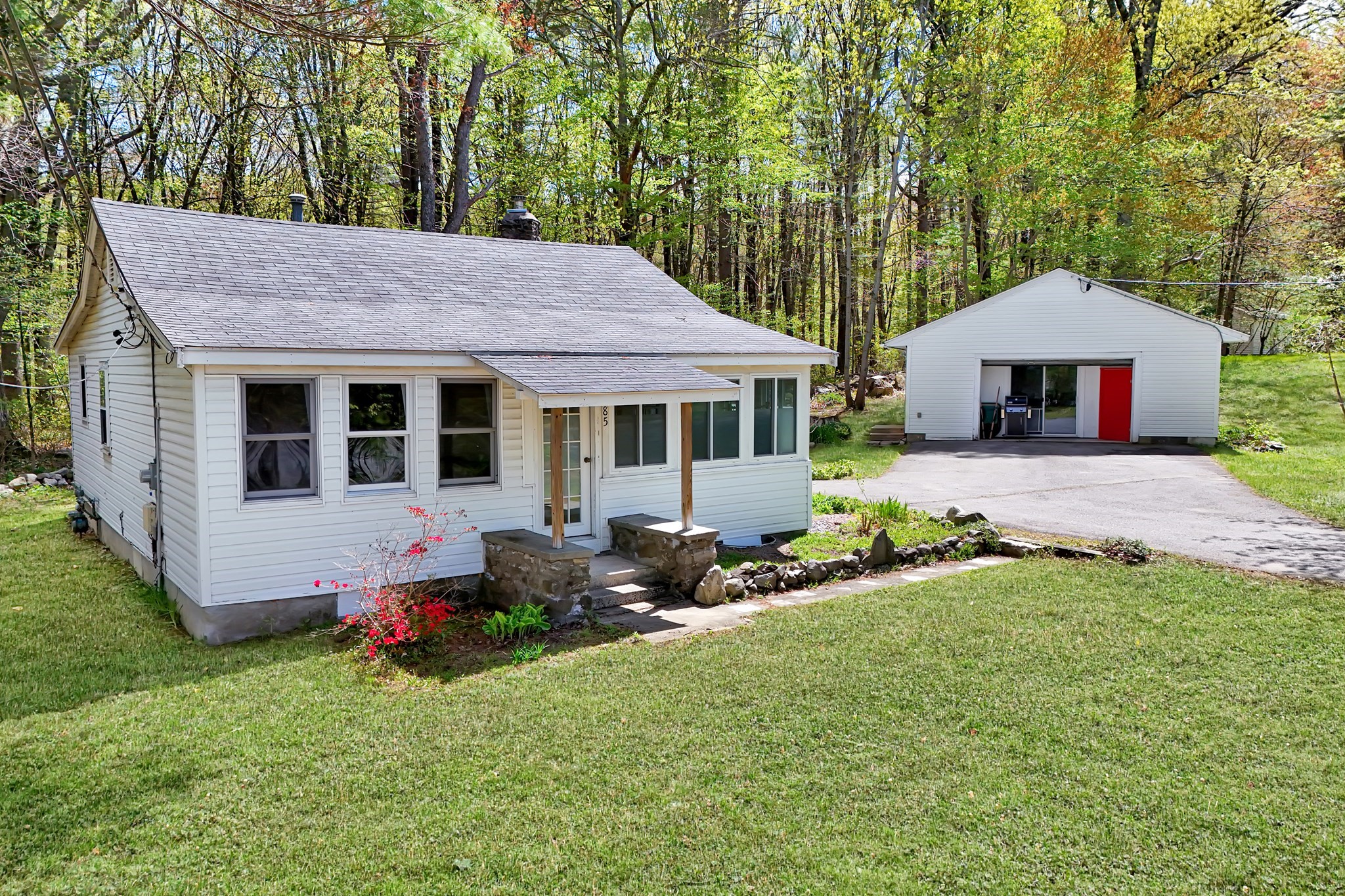 85 Colonial Dr, Littleton, MA 01460