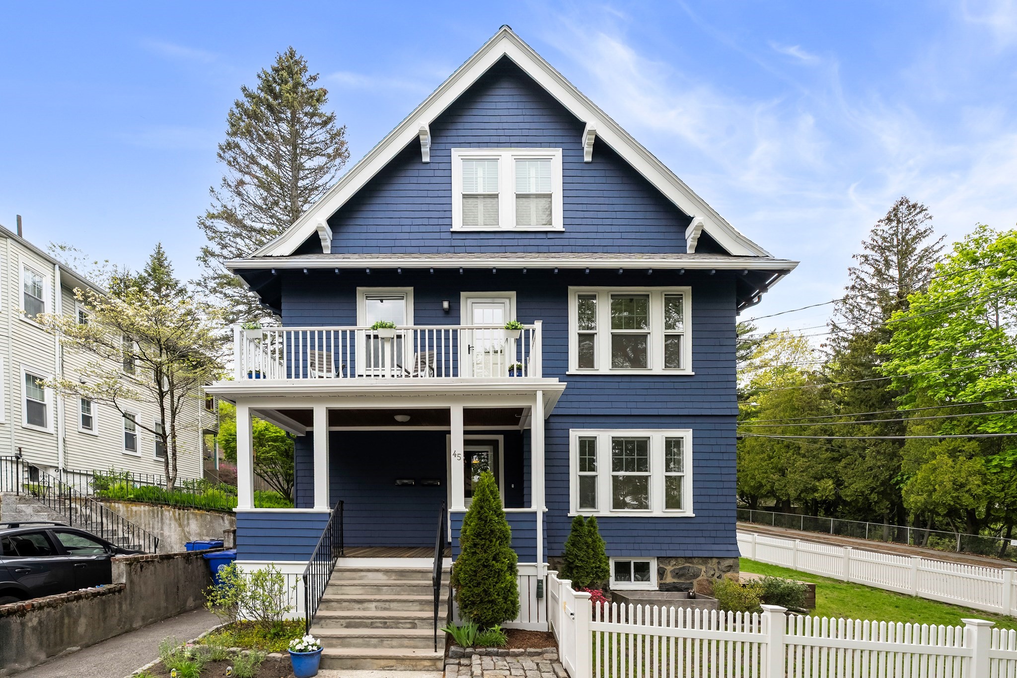 45 Hillside Unit 2, Arlington, MA 02476