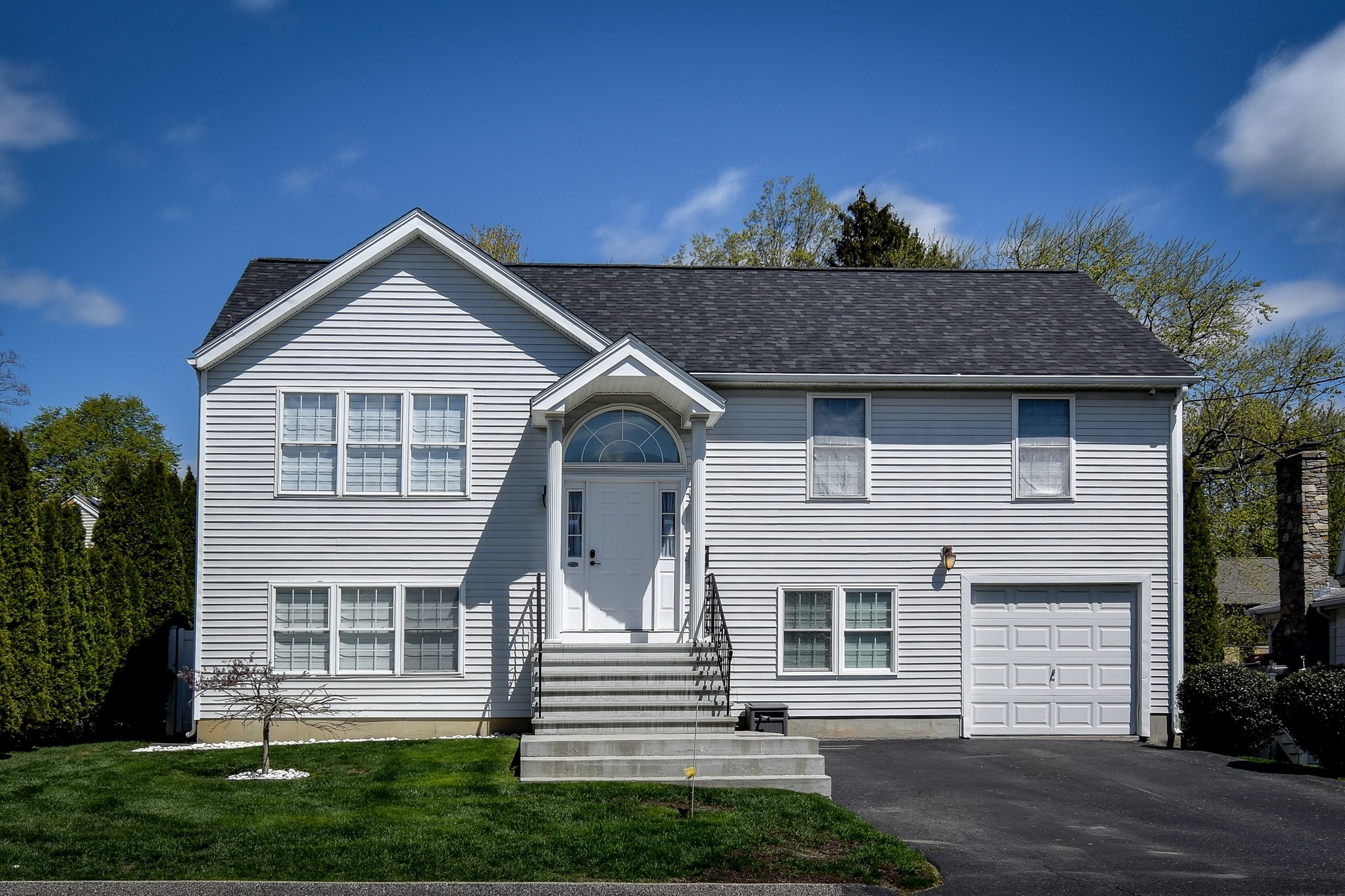 34 Oran Street, Worcester, MA 01605