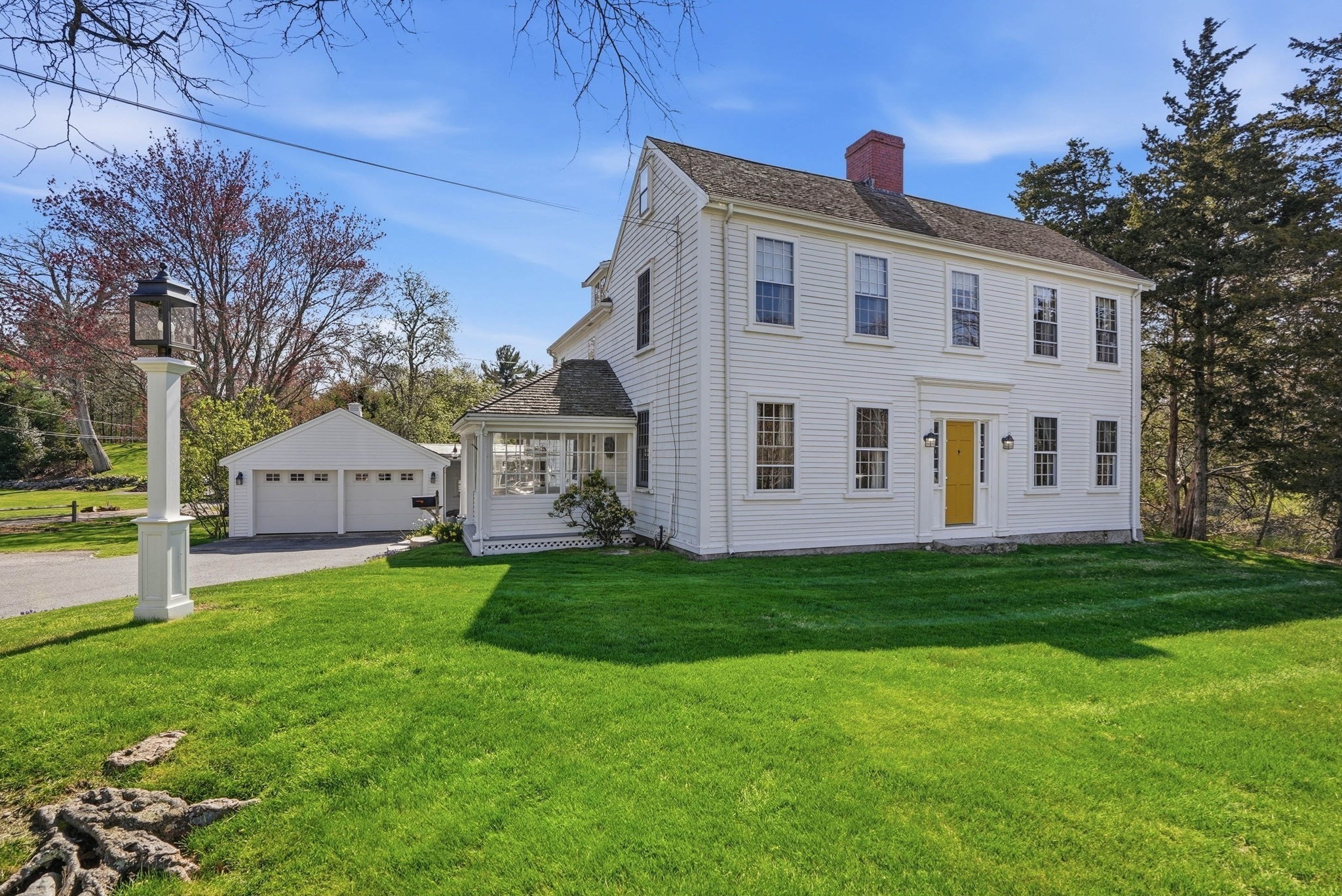 215 Prospect St, Hingham, MA 02043