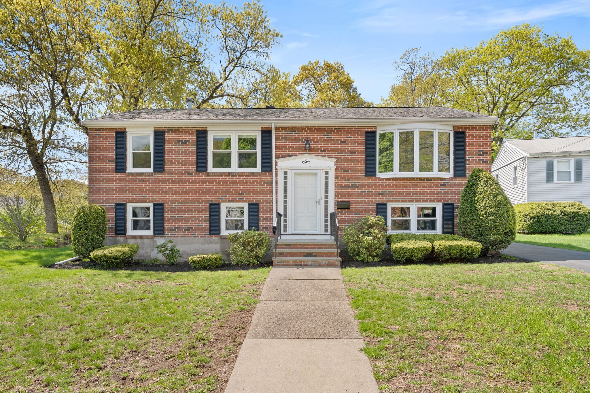 6 Cedarcrest Terrace, West Roxbury, Boston, MA 02132