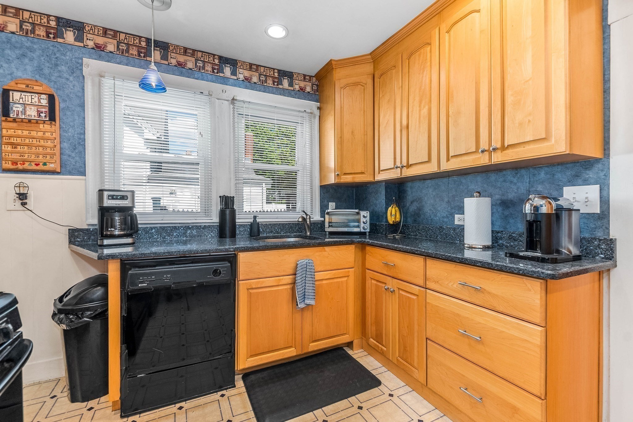 31 Cleveland Street, Hyde Park, Boston, MA 02136 - Image 11
