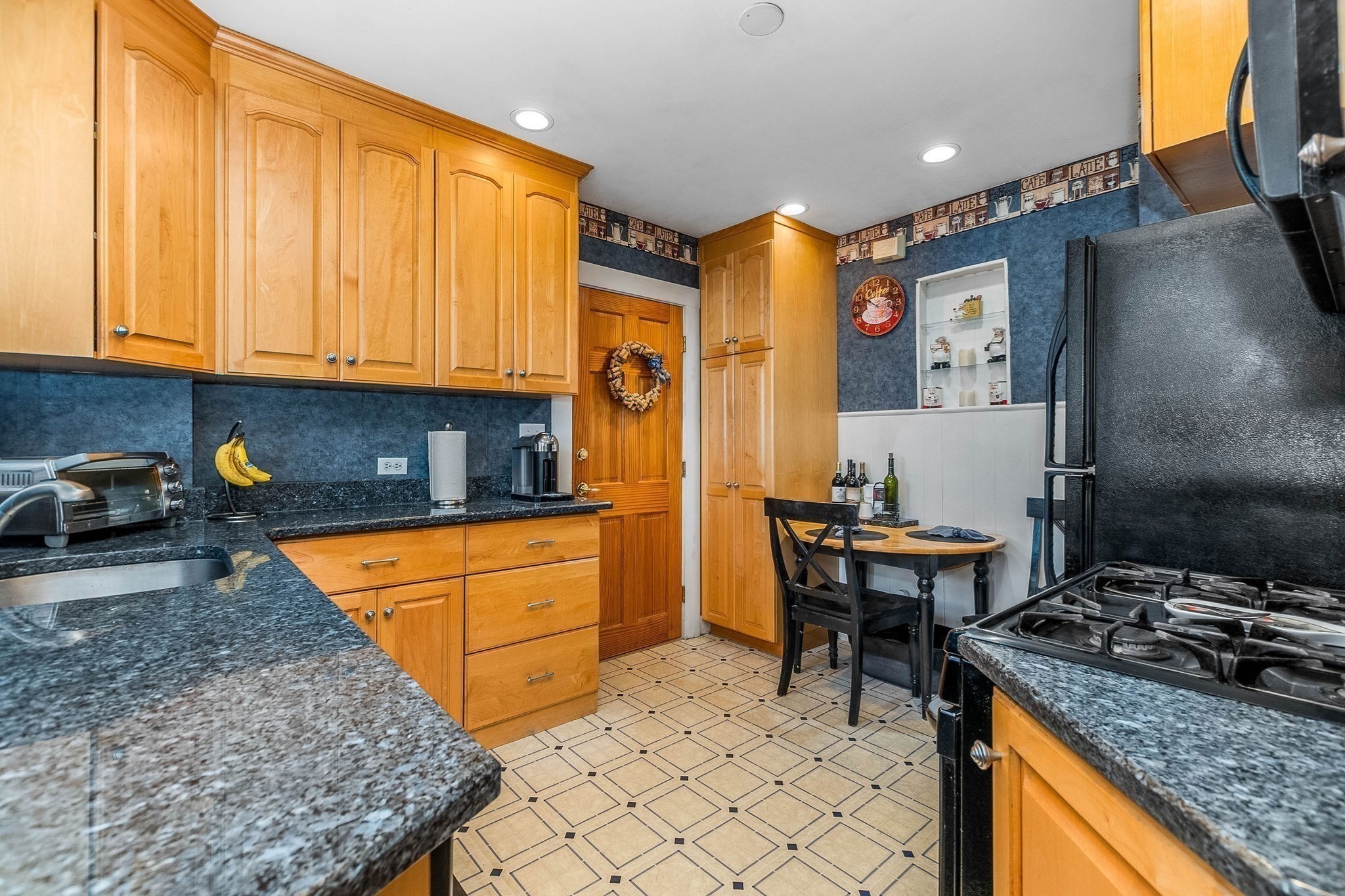 31 Cleveland Street, Hyde Park, Boston, MA 02136 - Image 8