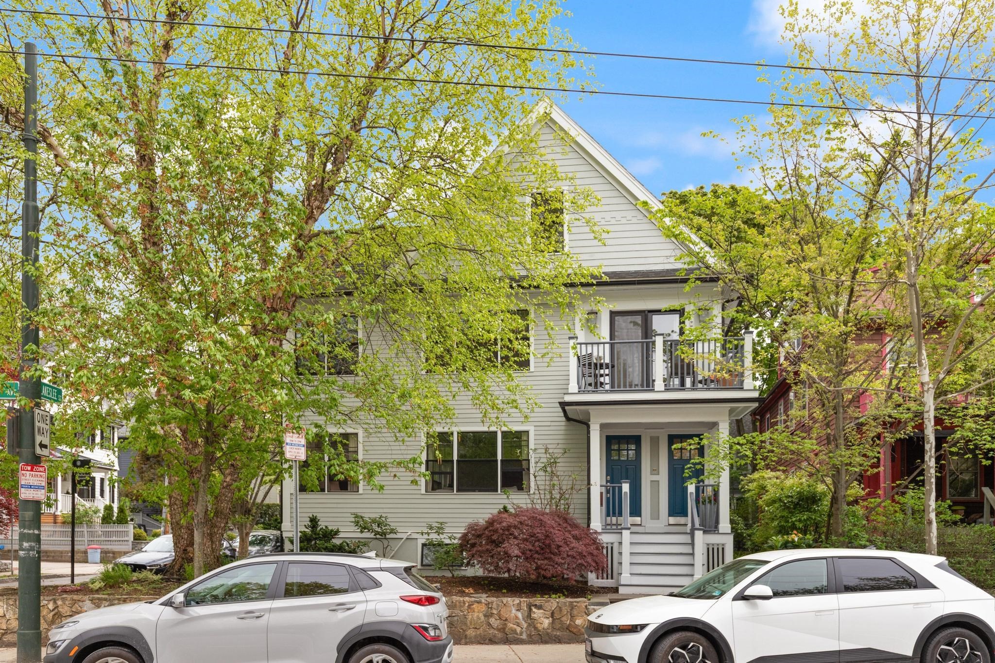 278 Huron Ave Unit 2, Cambridge, MA 02138