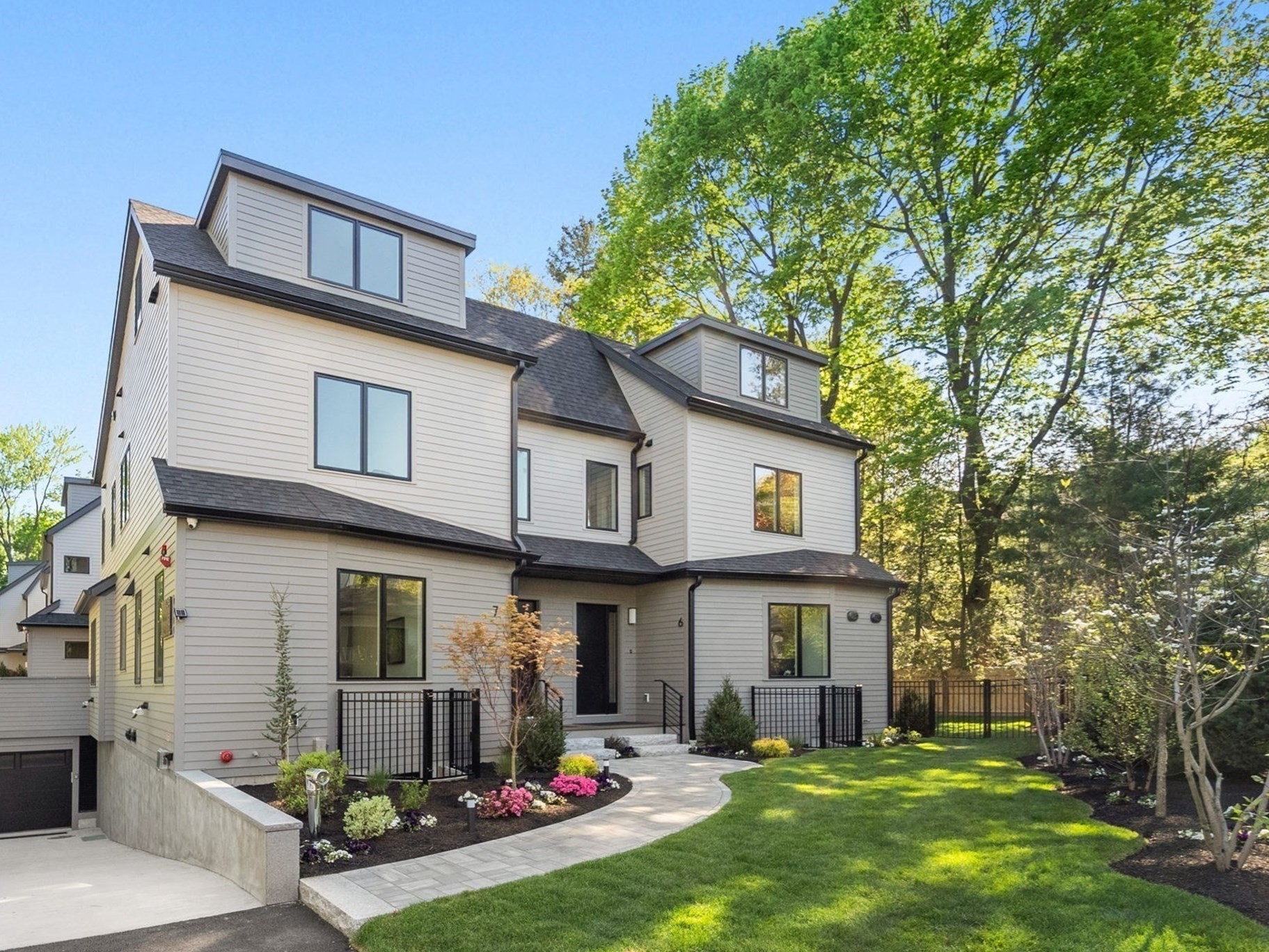 956 Walnut Street Unit 7, Newton, MA 02461