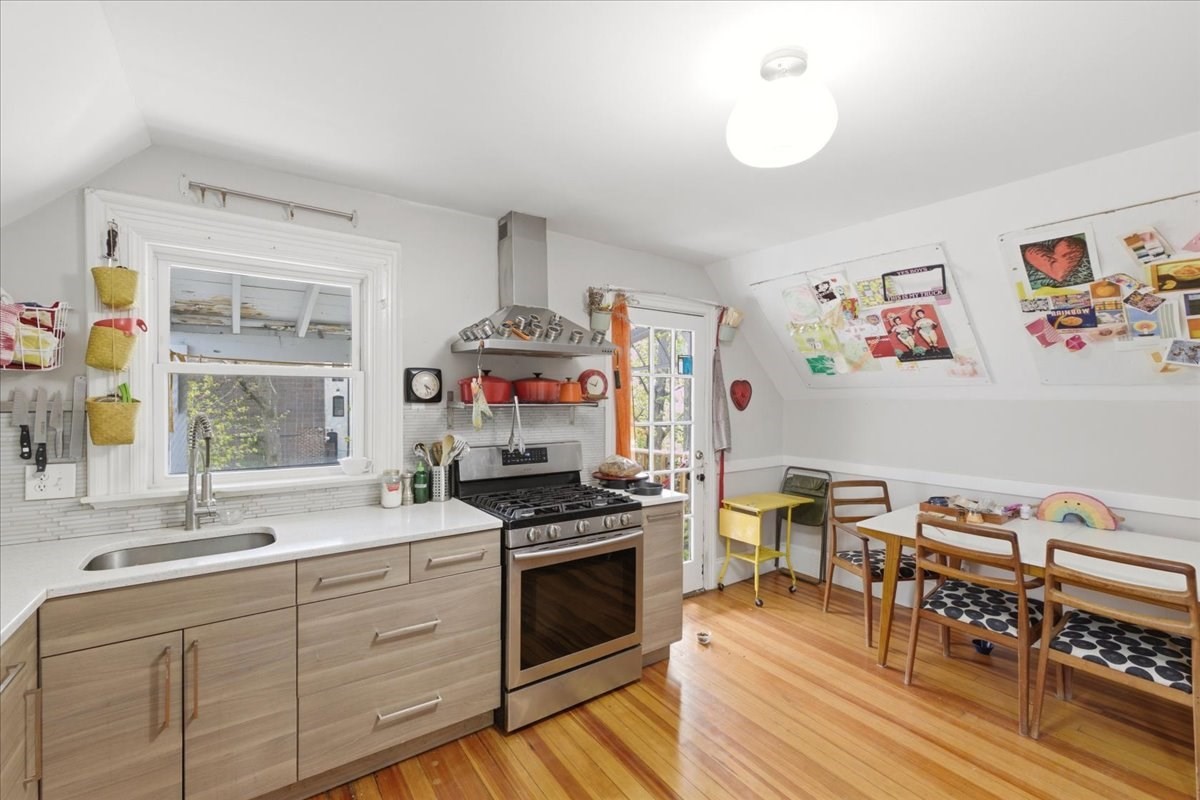 14 Mayfair St, Roxbury, Boston, MA 02119 - Image 25