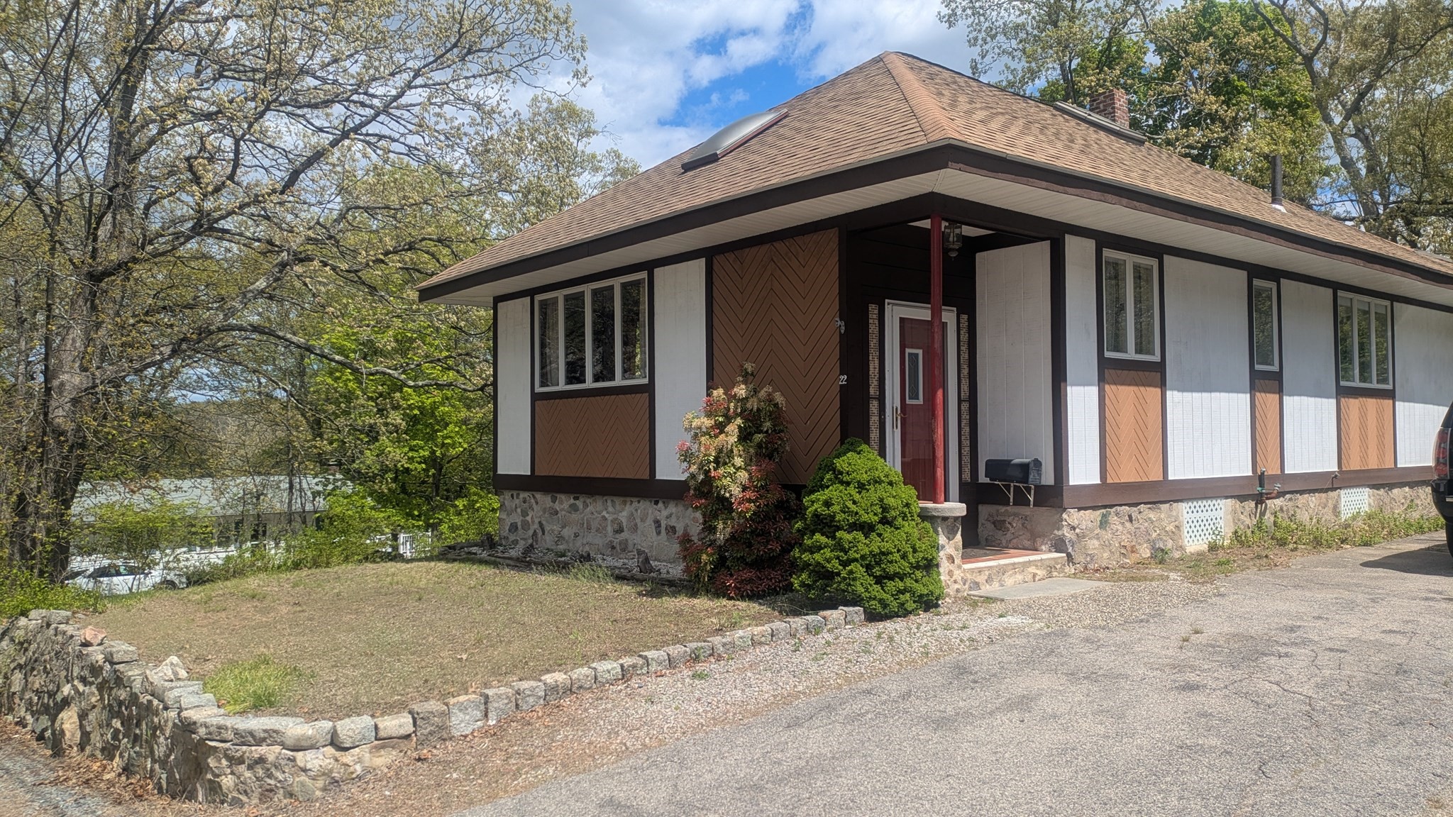 22 Vernon St, Hyde Park, Boston, MA 02136