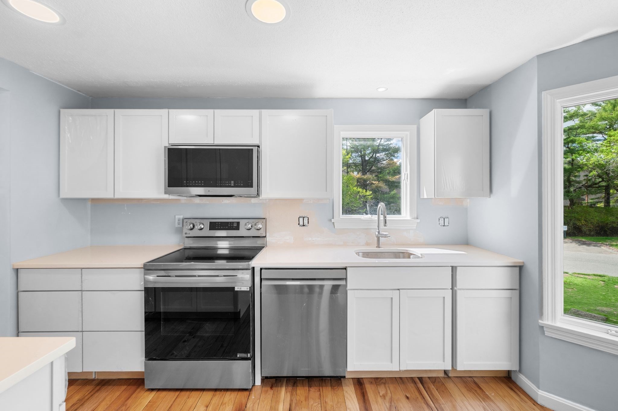 45 Abington Rd Unit 45, Danvers, MA 01923 - Image 2