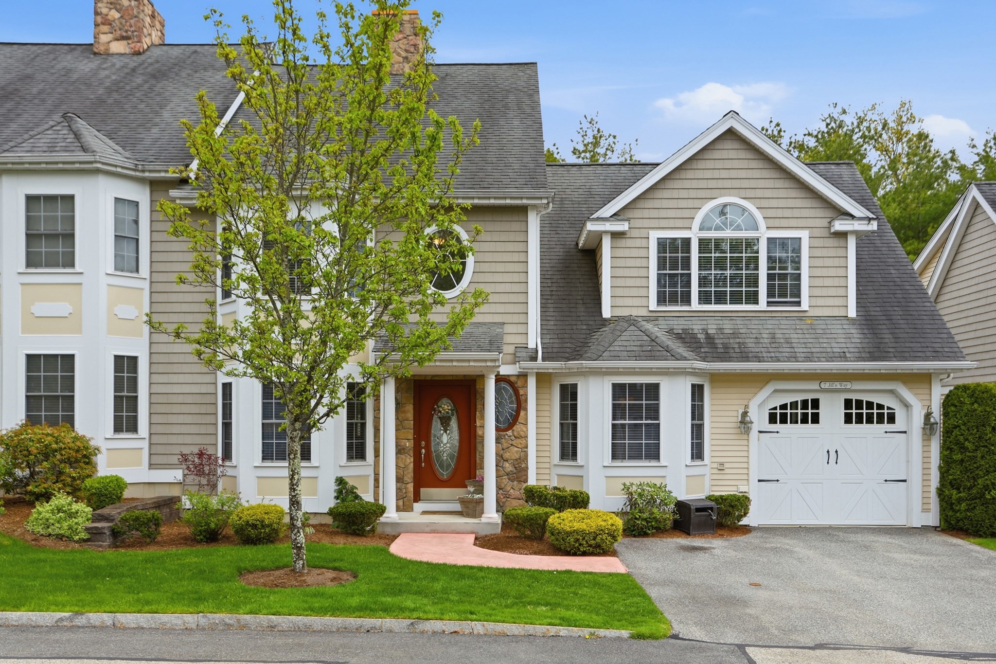 7 Jills Way Unit 7, Tewksbury, MA 01876