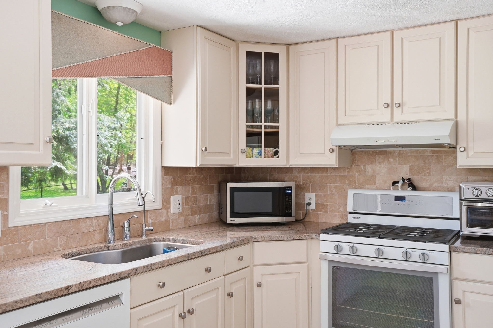 202 Hampton Road, Sharon, MA 02067 - Image 5