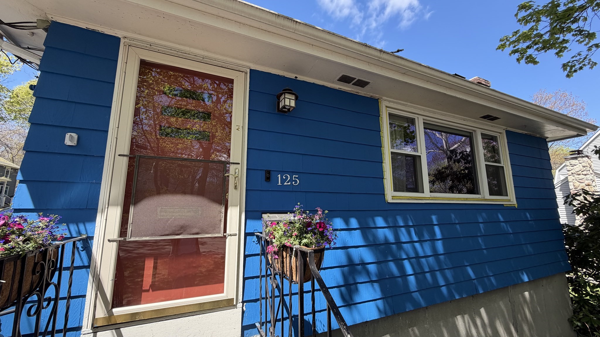 125 Sylvia St, Arlington, MA 02476