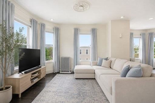 28 Church St, Apt 3