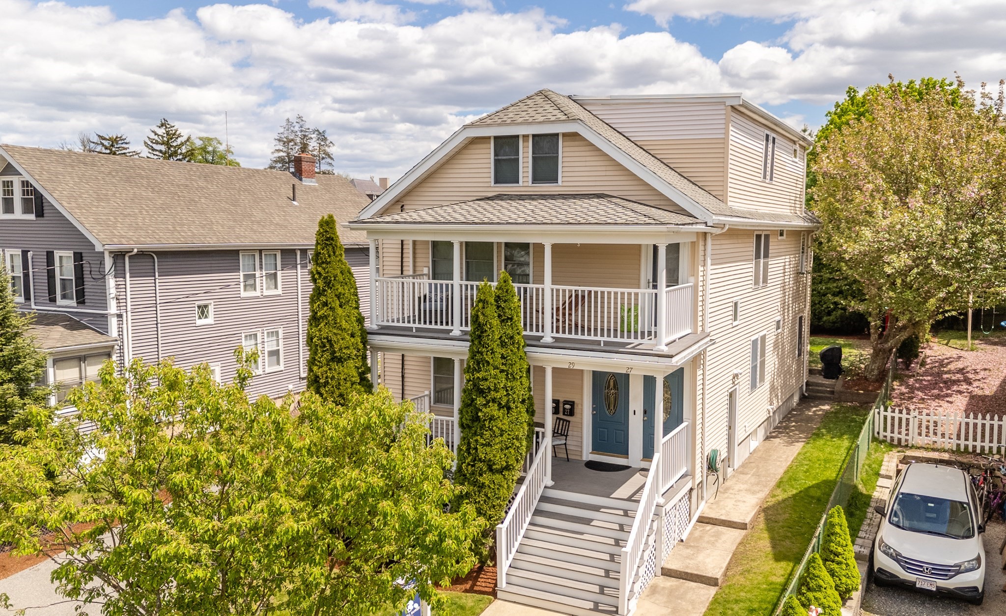 27 Wiltshire Rd Unit 27, Newton, MA 02458