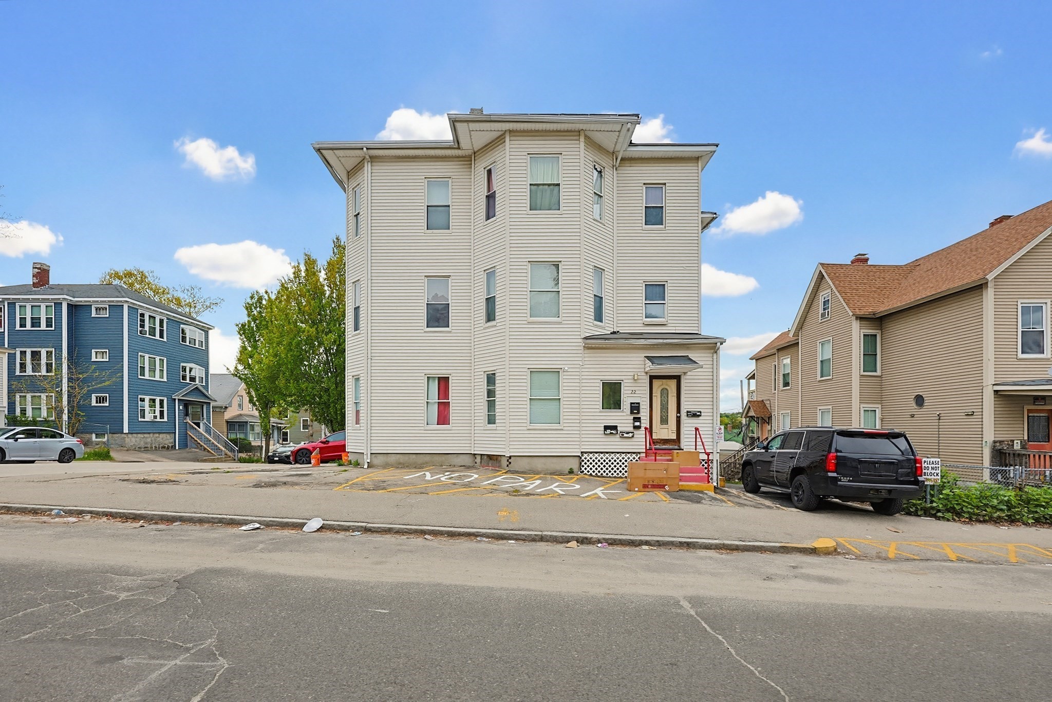 22 Hollywood St Unit 4B, Worcester, MA 01610