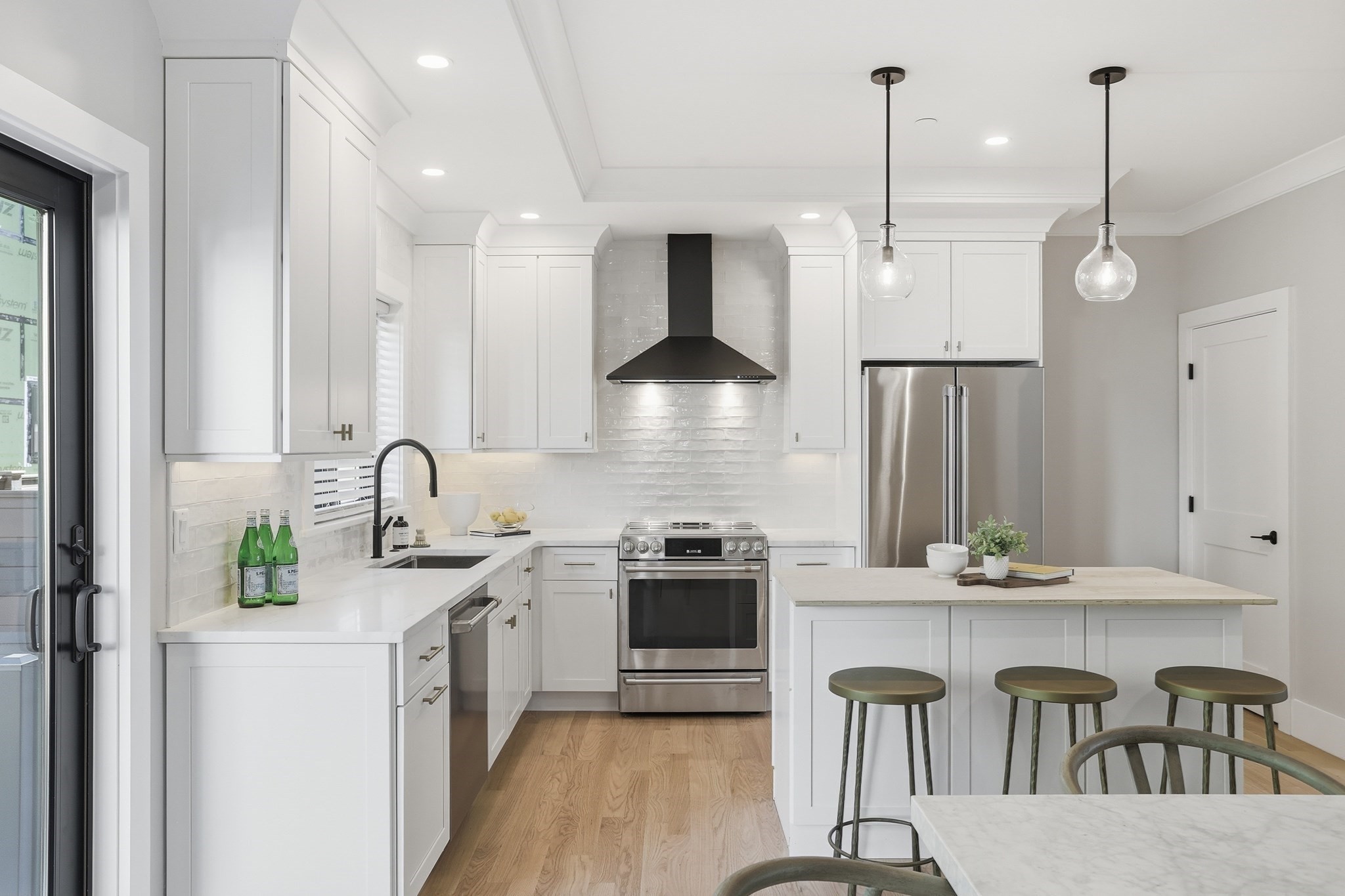 36 Loomis Unit 301, Bedford, MA 01730 - Image 5