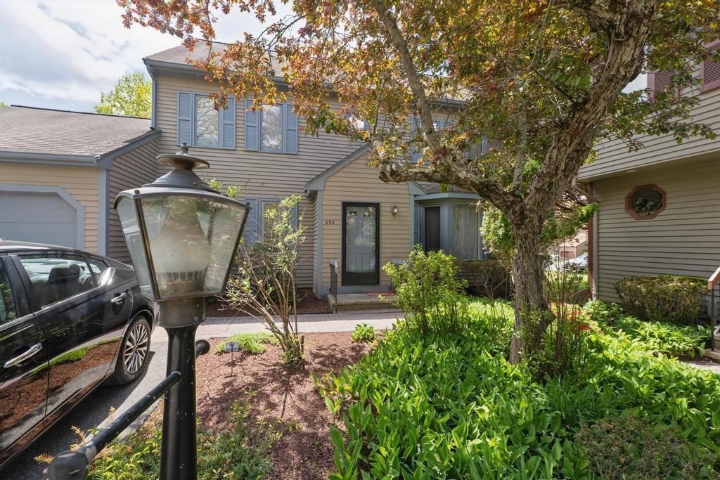 292 Island St Unit 292, Stoughton, MA 02072