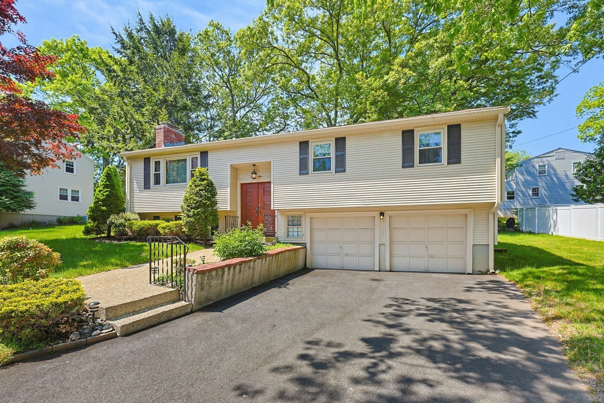 34 Muriel Ln, Milford, MA 01757