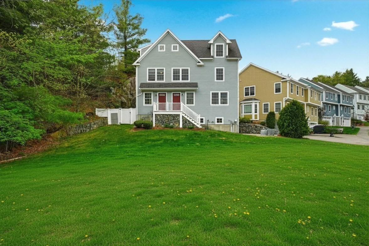 2 Gates Lane Unit B, Wakefield, MA 01880