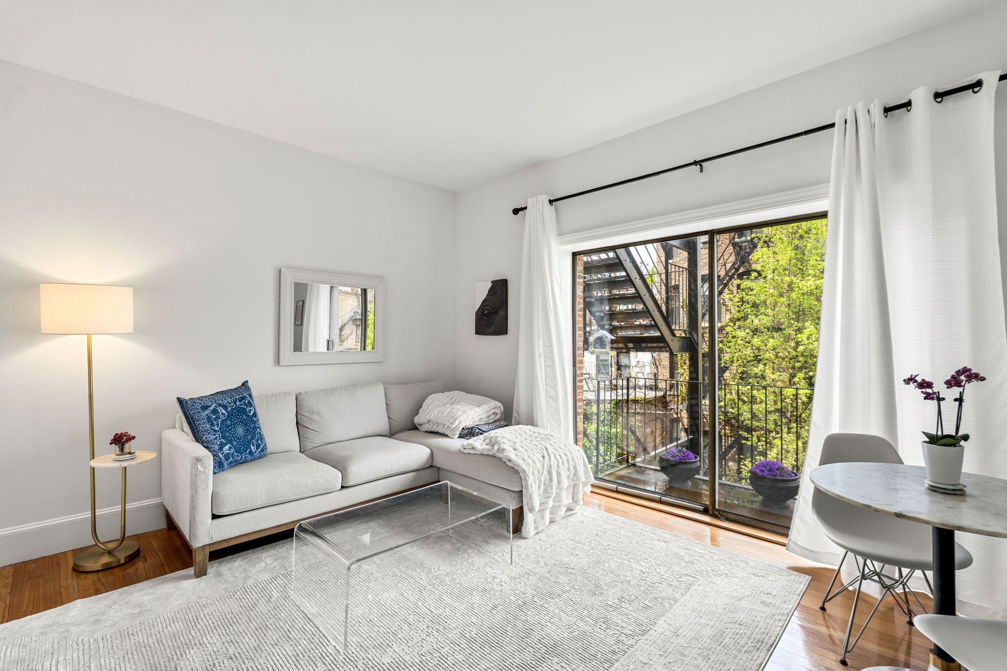 21 Hancock St Unit 3, Beacon Hill, Boston, MA 02114 - Image 2