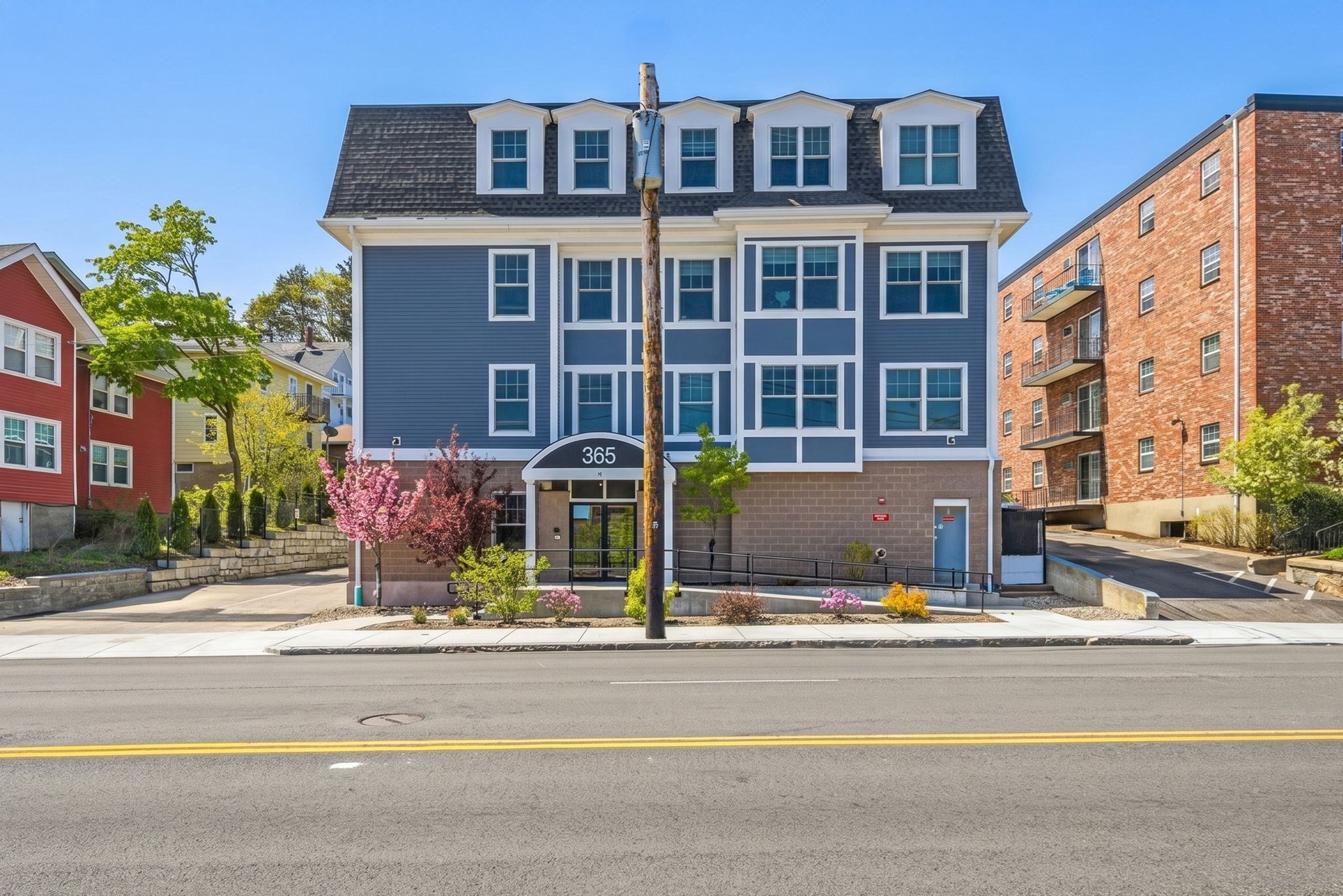 365 Newport Ave Unit 303, Quincy, MA 02170