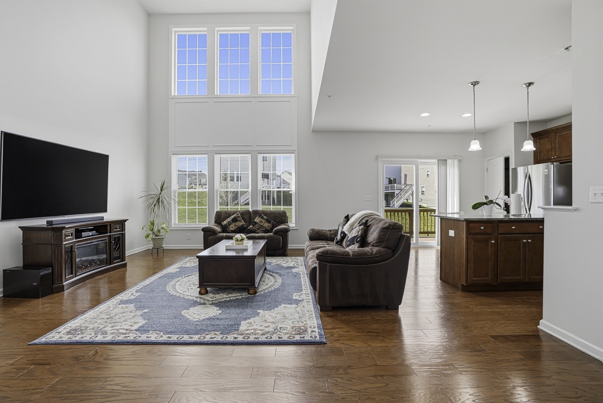 27 Spruce St Unit 27, Hopkinton, MA 01748