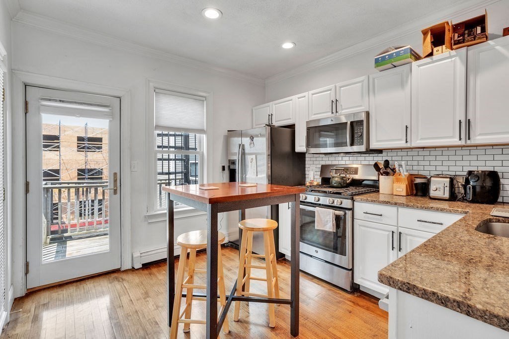 17 I St Unit 3, South Boston, Boston, MA 02127 - Image 12