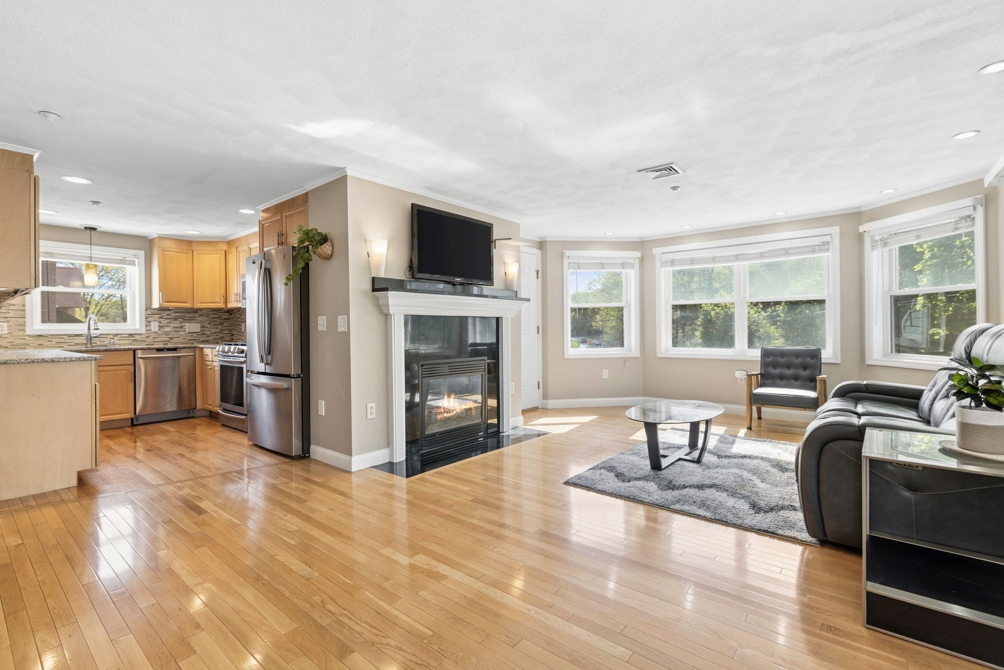437 N Main St Unit C, Andover, MA 01810
