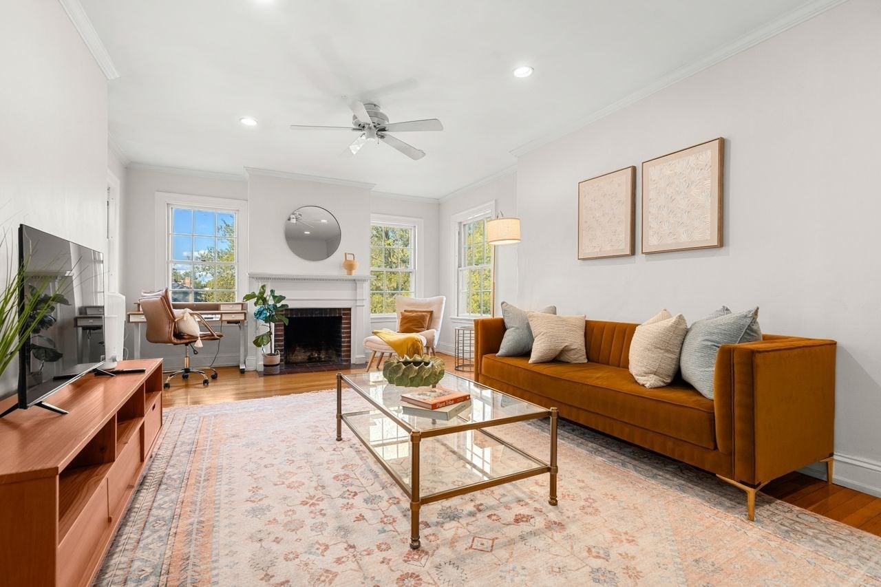 41 Linnaean St Unit 43, Cambridge, MA 02138