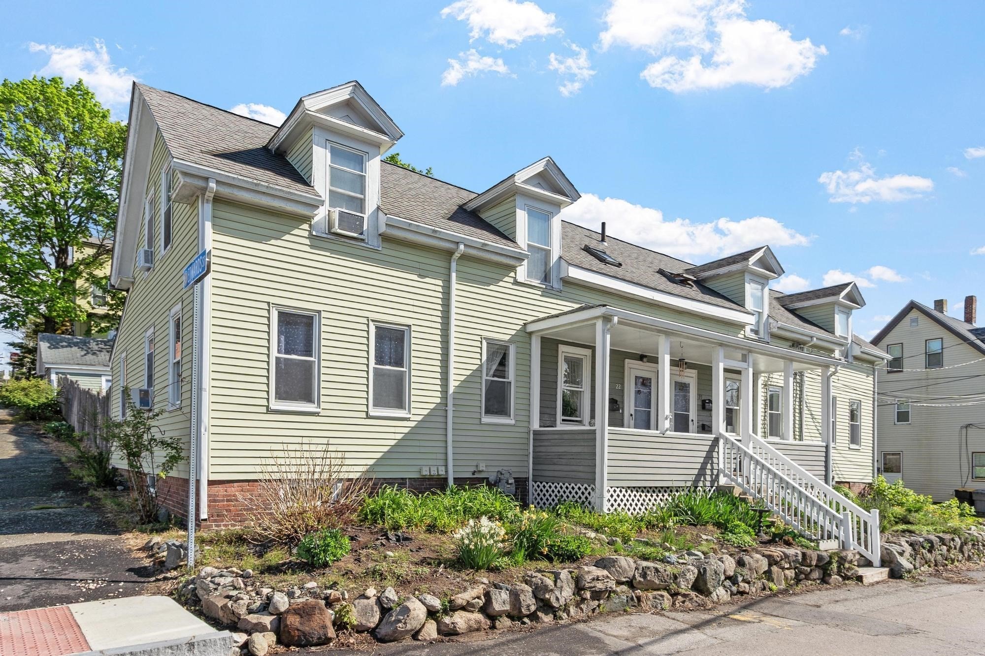 24 Chestnut St Unit 2, Framingham, MA 01701