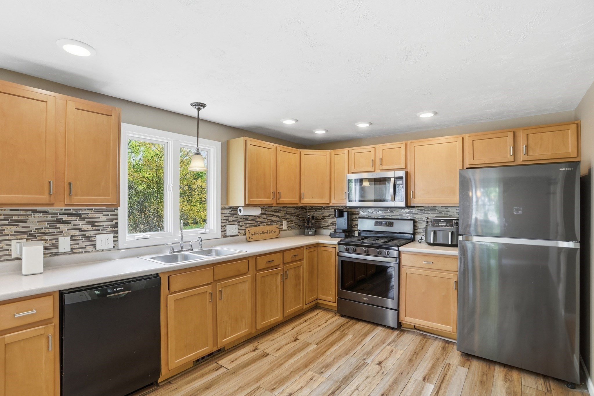 1185 Main St Unit 4, Clinton, MA 01510 - Image 11
