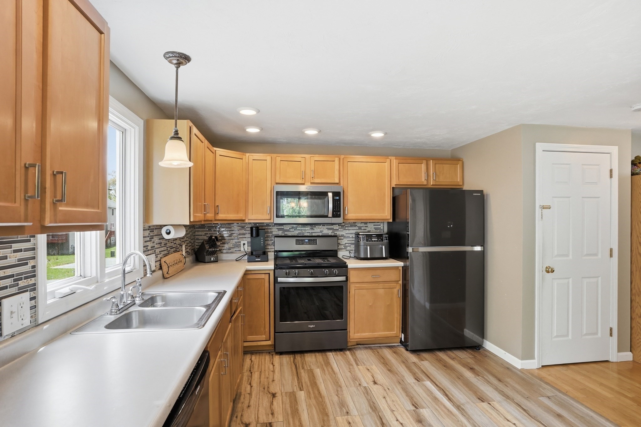 1185 Main St Unit 4, Clinton, MA 01510 - Image 12