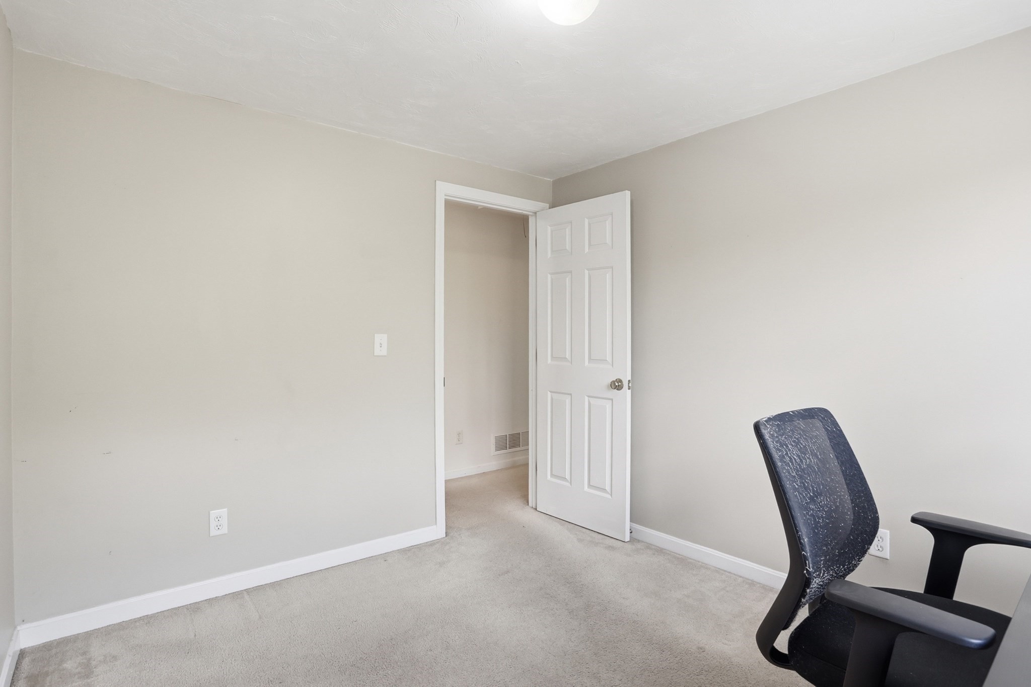 1185 Main St Unit 4, Clinton, MA 01510 - Image 32
